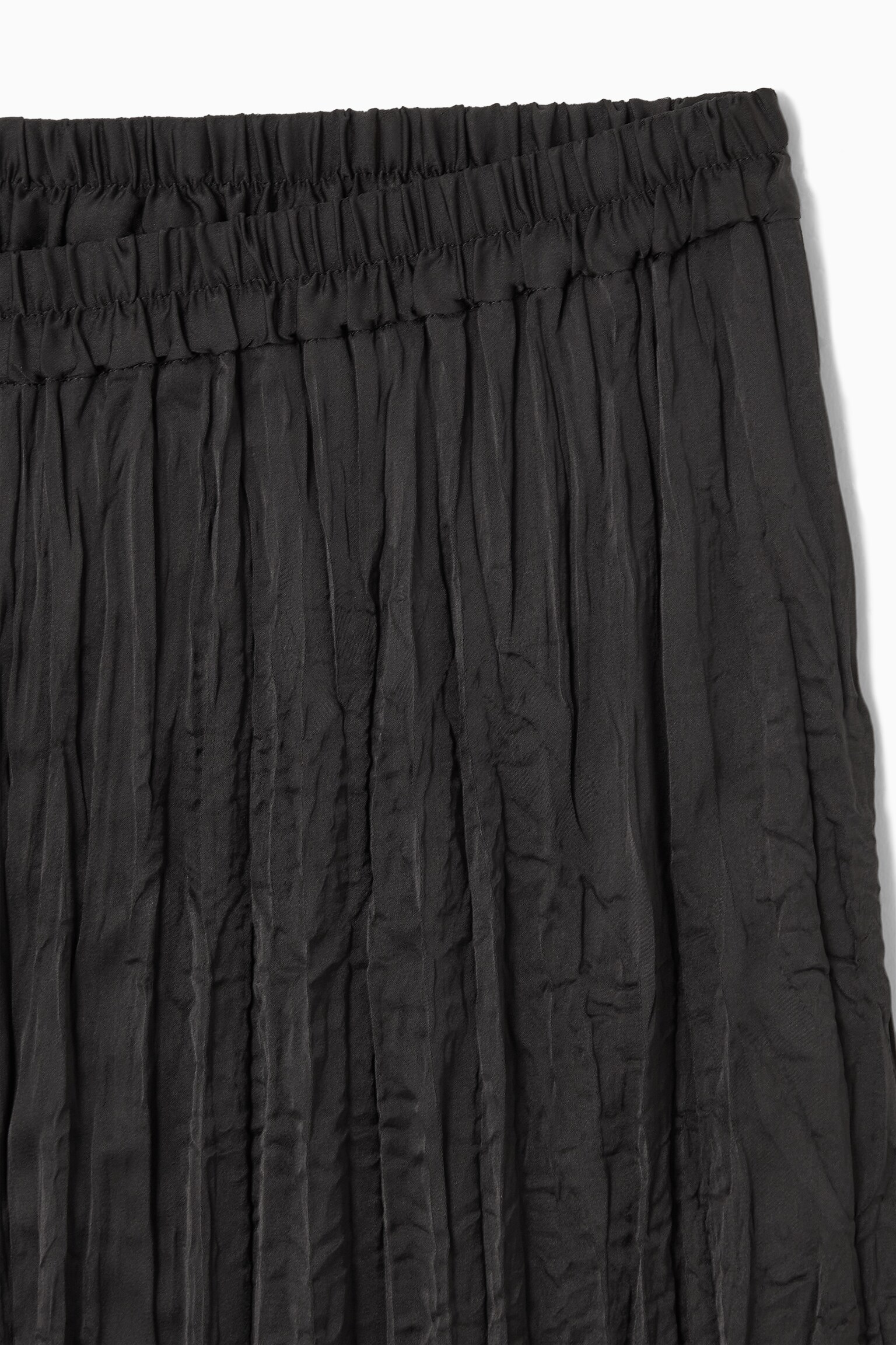 CRINKLED PLISSÉ TROUSERS - BLACK - 2