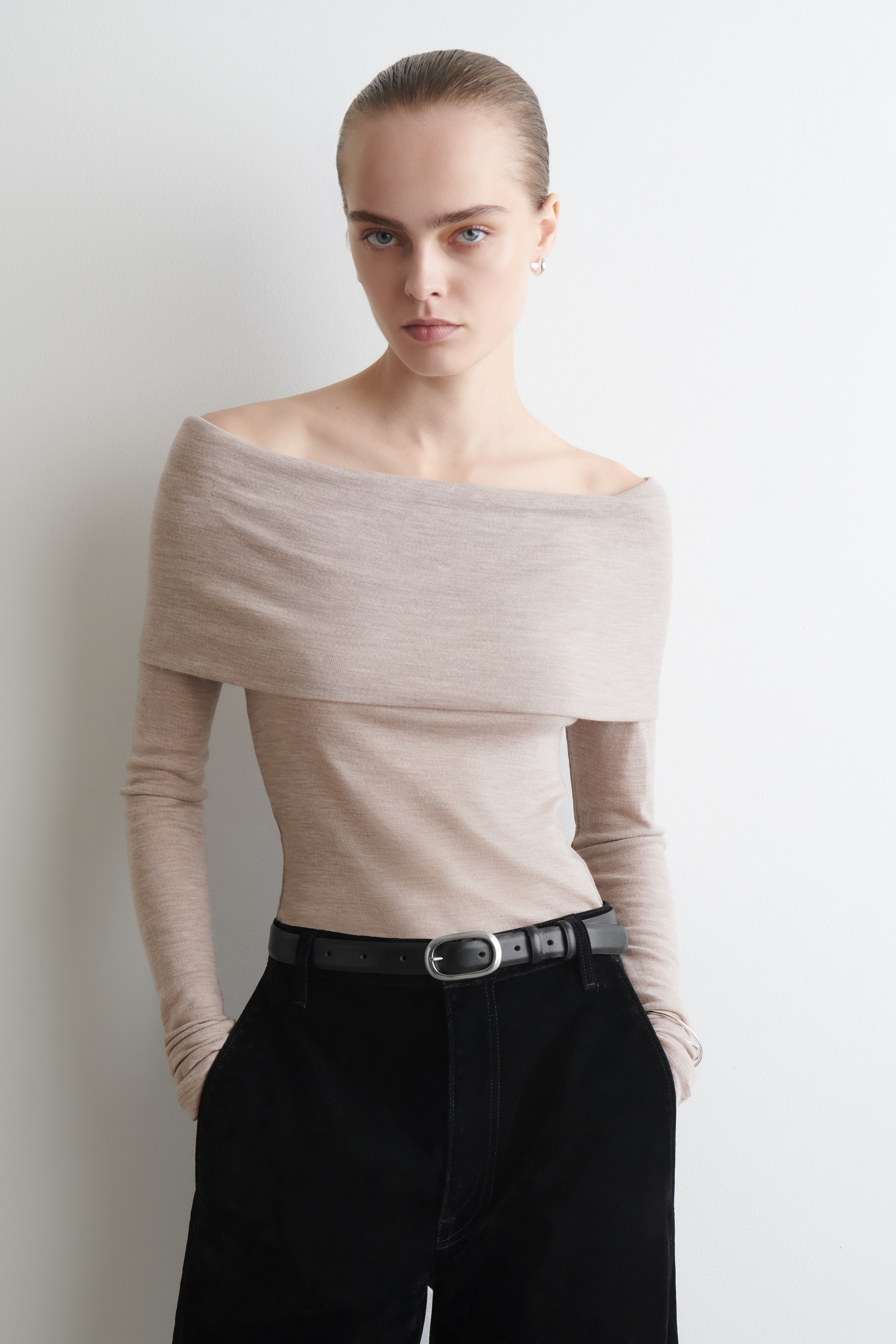 View larger image: OFF-THE-SHOULDER MERINO WOOL TOP - BEIGE - Ladies | H&M GB 1