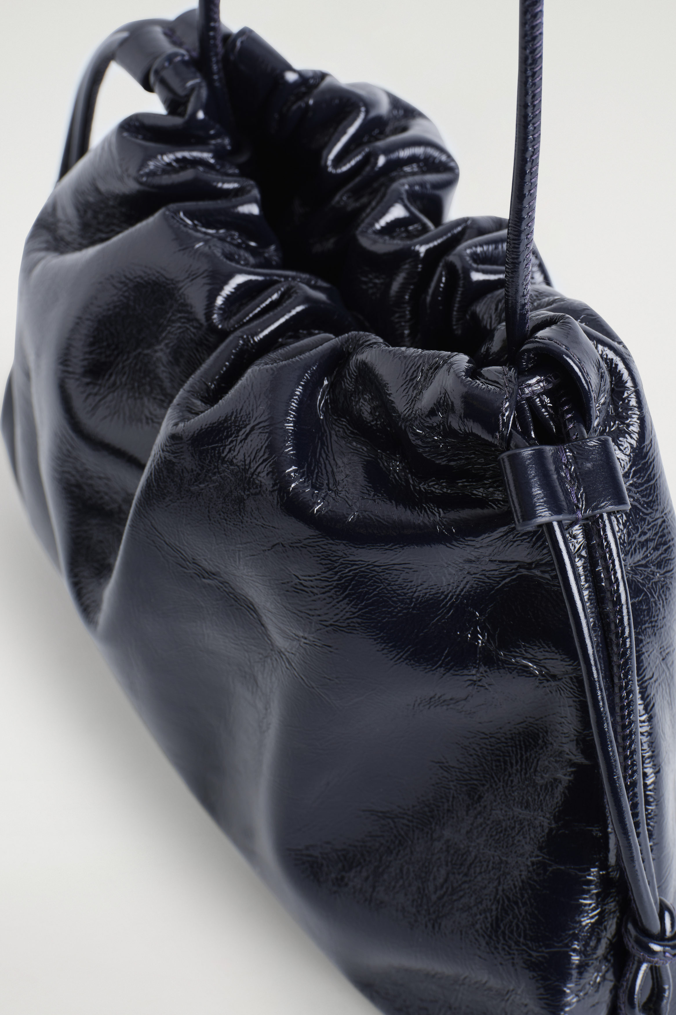 MINI CAVATELLI CLUTCH BAG - LEATHER - BLACK | COS US
