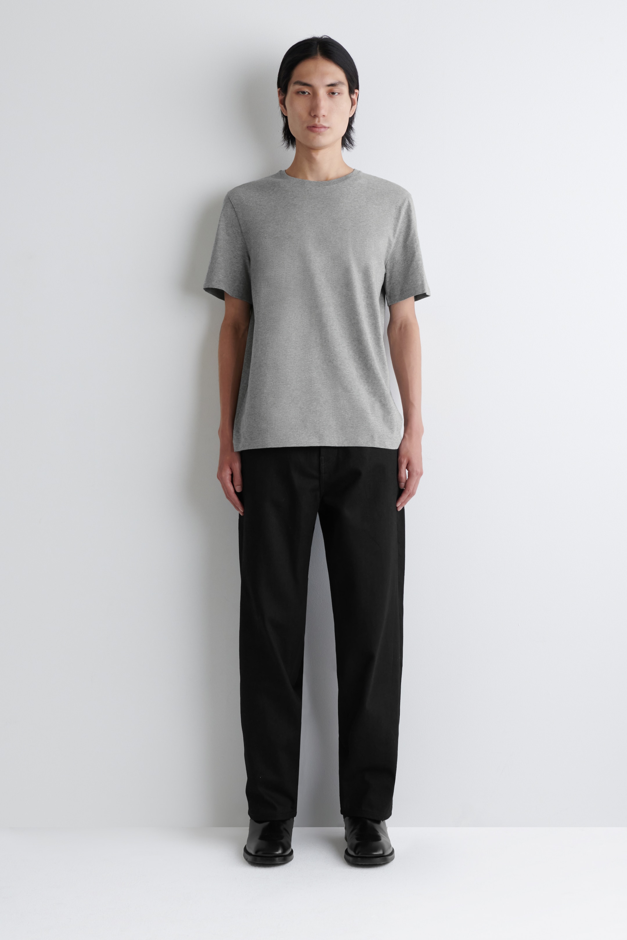 Grösseres Bild ansehen: 3ER-PACK BAUMWOLL-T-SHIRTS MIT RUNDHALSAUSSCHNITT - NAVYBLAU/WEISS/GRAU - HERREN | H&M CH 2