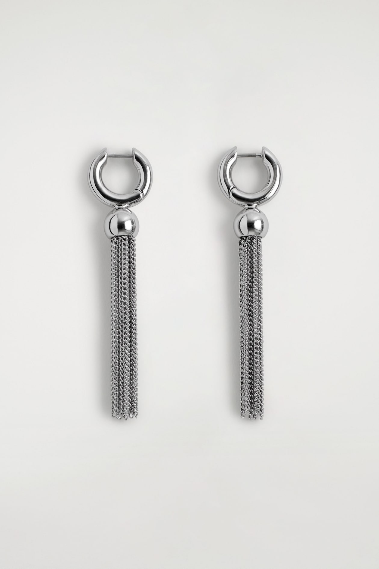 TASSELLED EARRINGS — SILVER