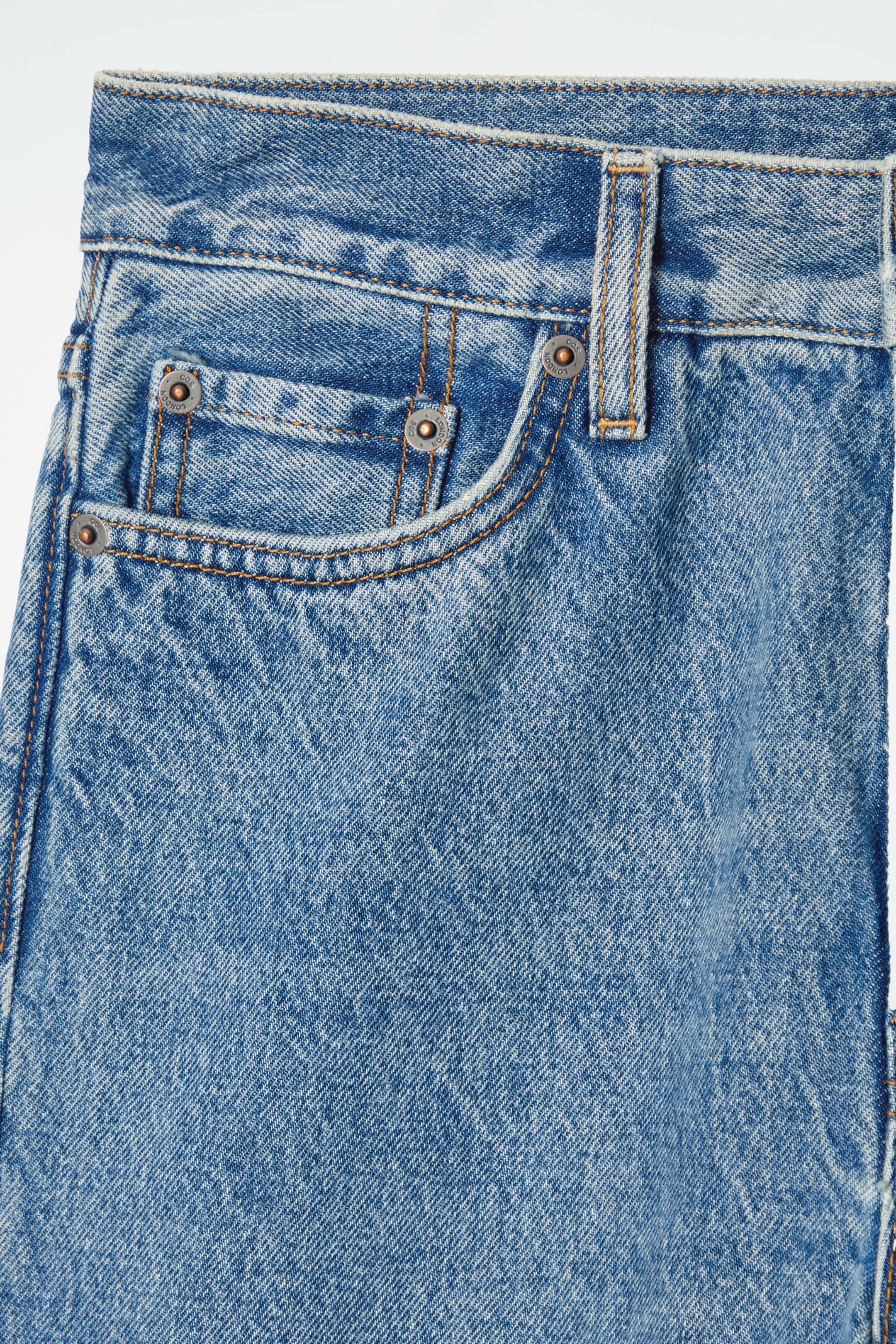 Se større billede: ARCH TAPEREDE JEANS - MELLEMBLÅ - DAME | H&M DK 2