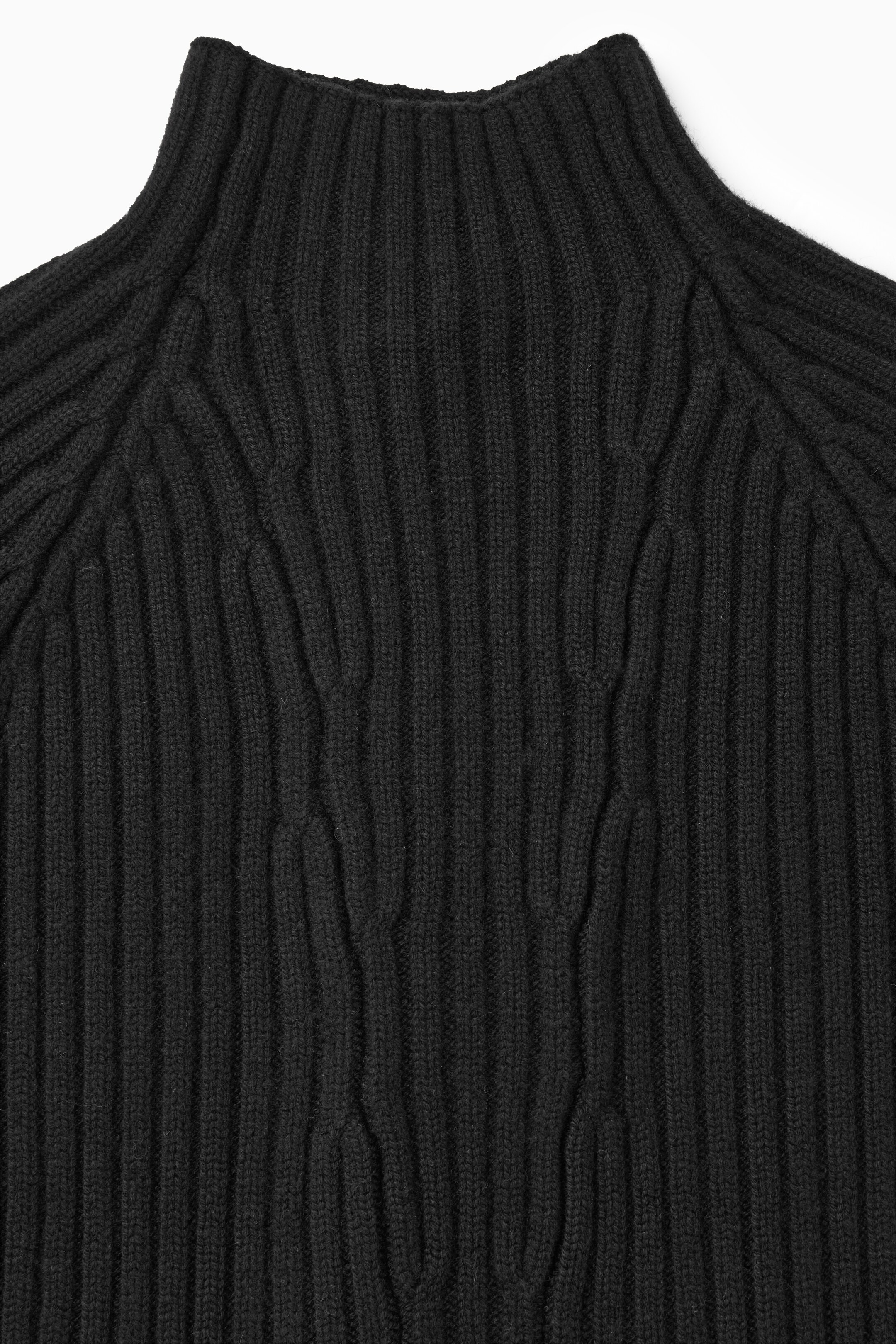 Agrandir l'image: PULL À COL ROULÉ EN PUR CACHEMIRE CÔTELÉ - NOIR - FEMME | H&M CH 2