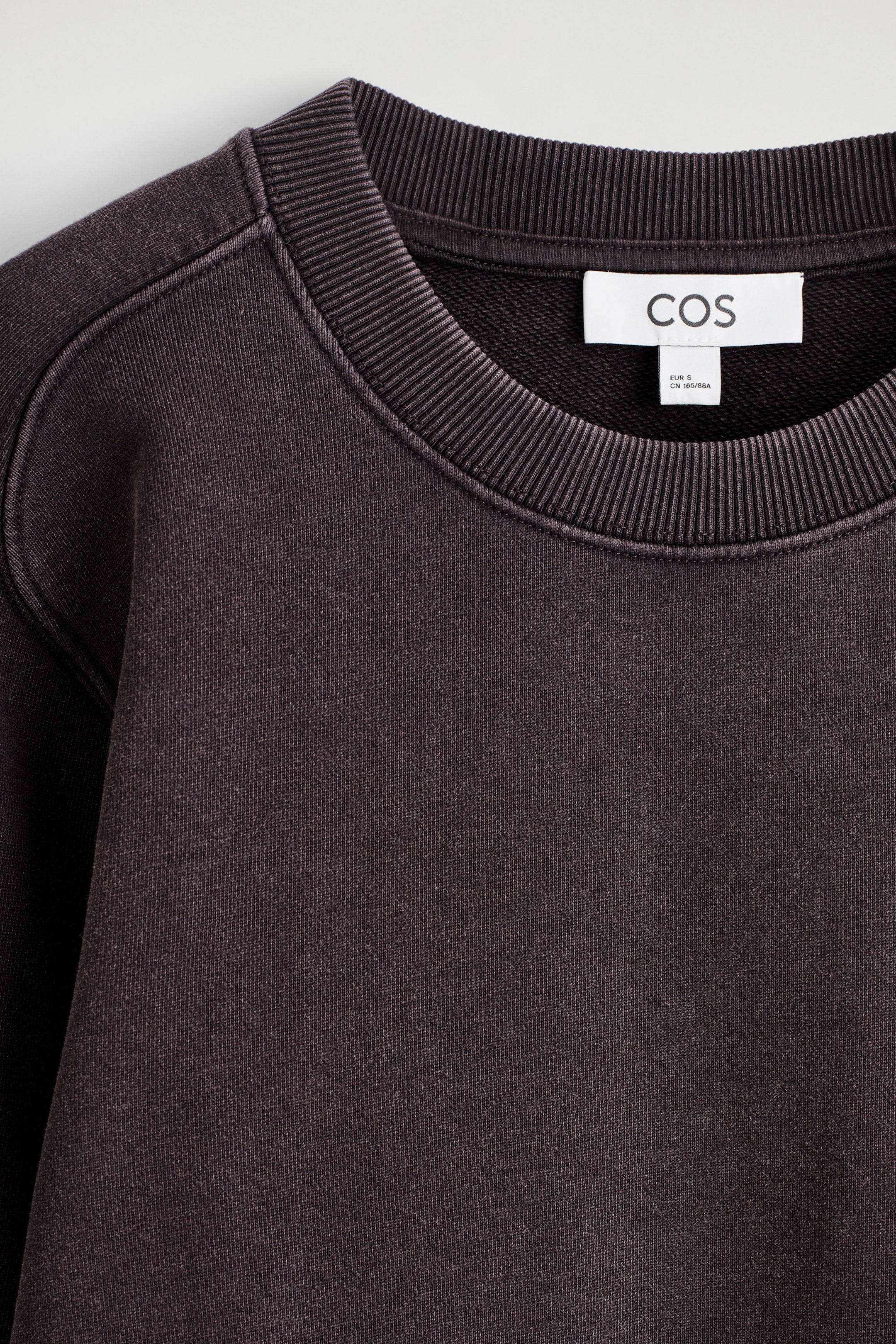 StillMedia/DescriptiveDetail