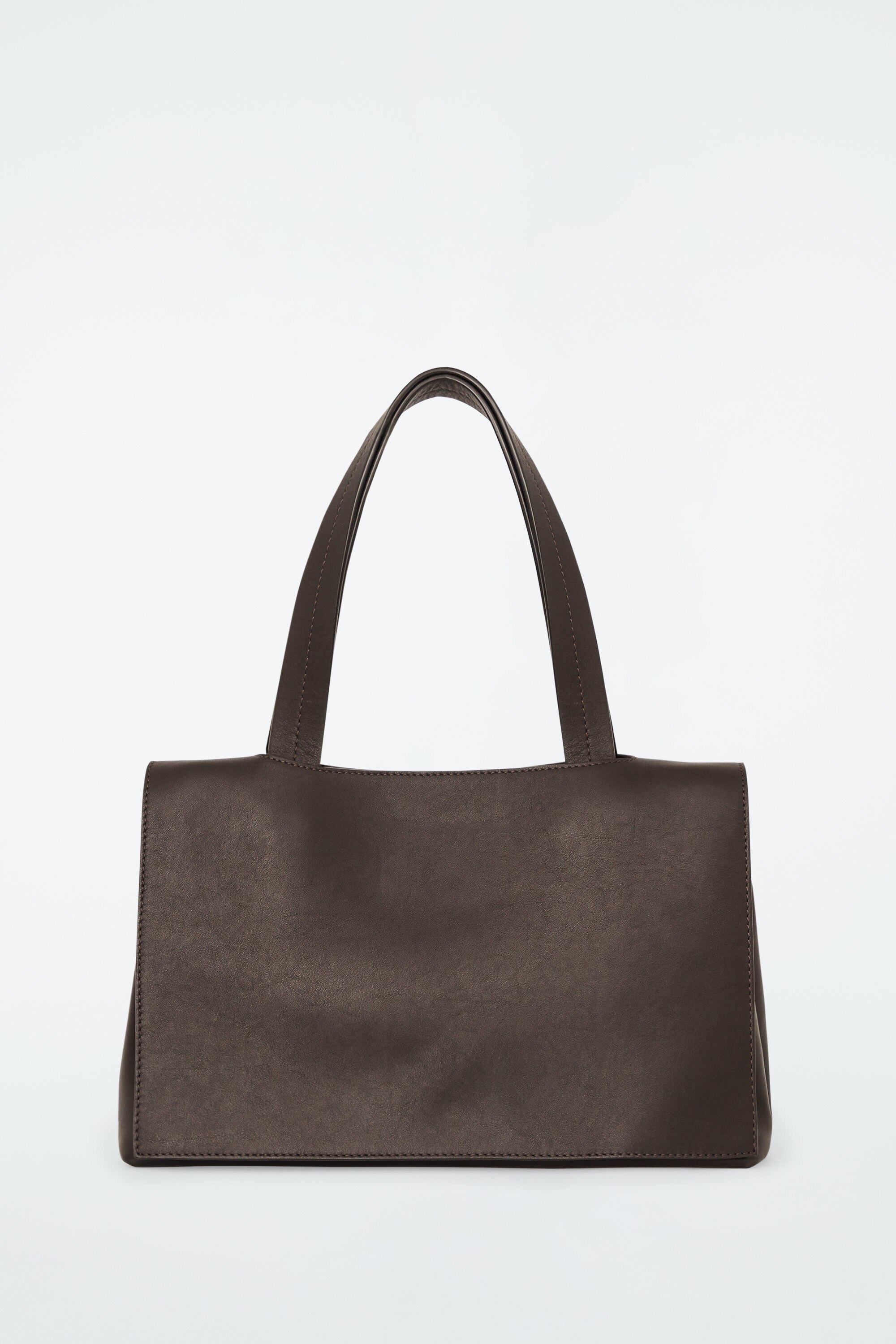 ★TOUT Y EST★ Arina Flap Tote OASBTT51_152 TOUT Y EST EN
