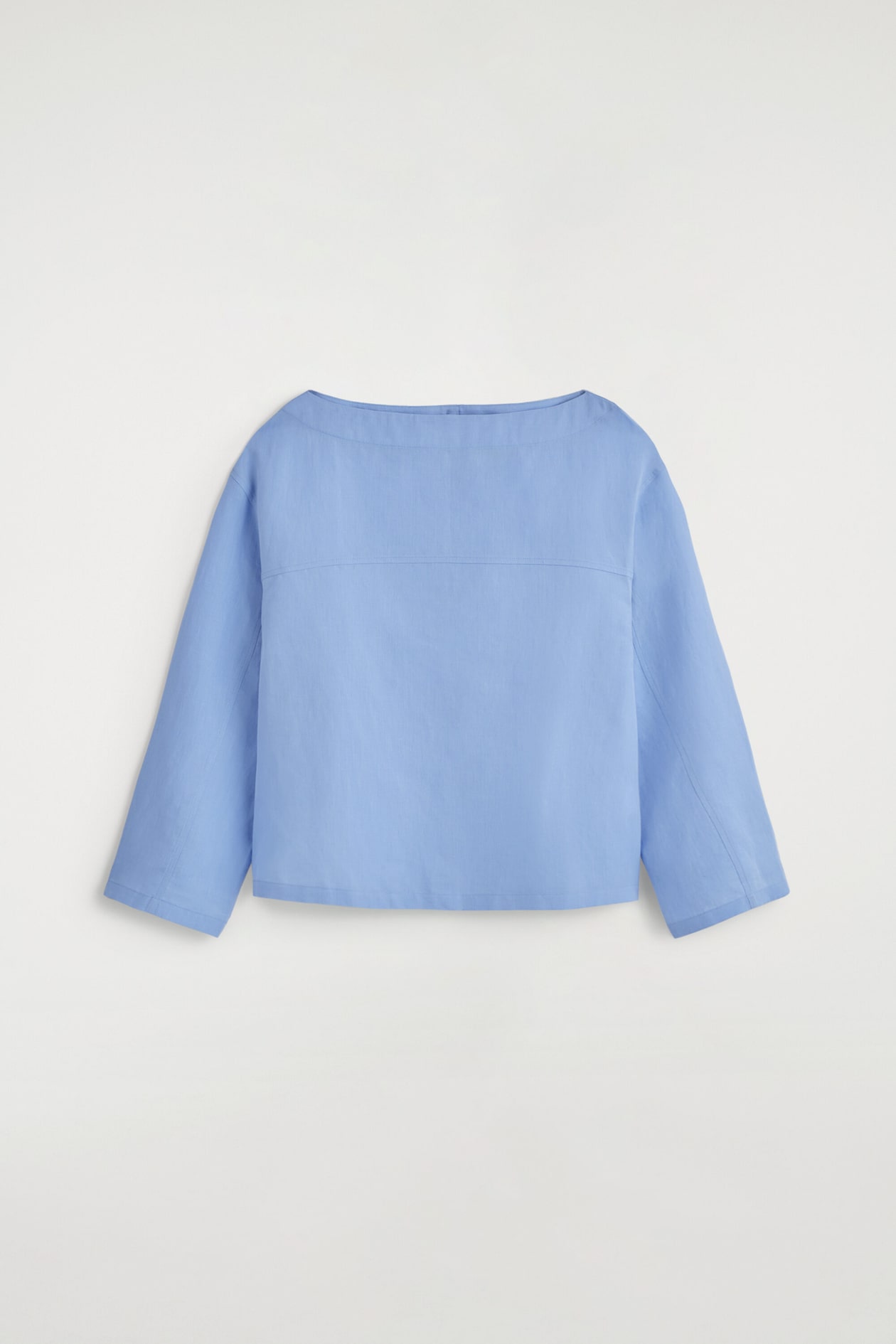BOAT-NECK LINEN BLOUSE