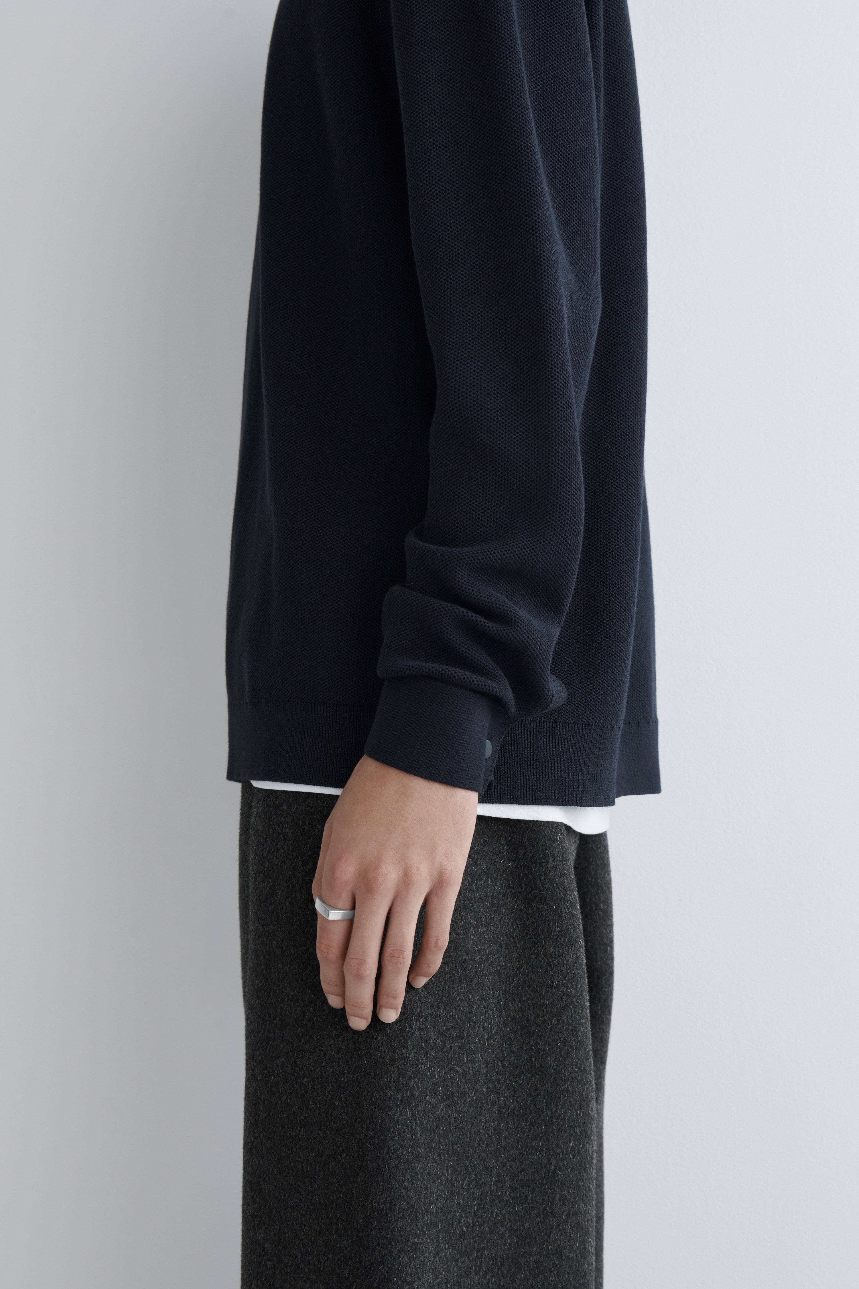 ANILLO SELLO ANGULAR - PLATEADO