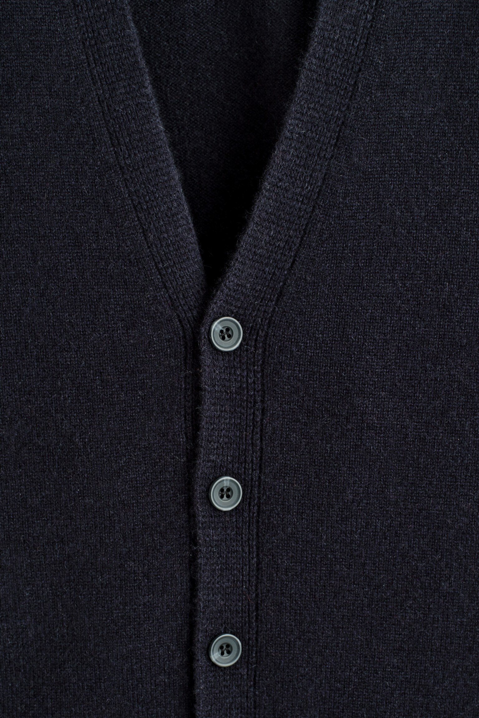 CÁRDIGAN DE CASHMERE CON CUELLO DE PICO - AZUL MARINO/CLARO SIN TEÑIR - 3