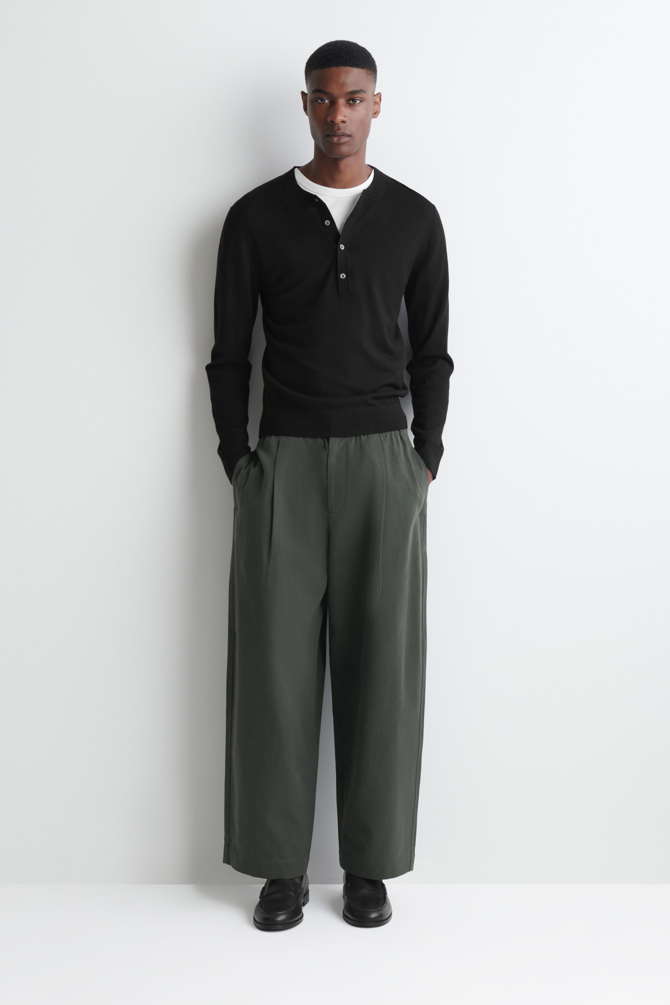 PLEATED RELAXED-FIT BARREL-LEG PANTS - thumbnail 7