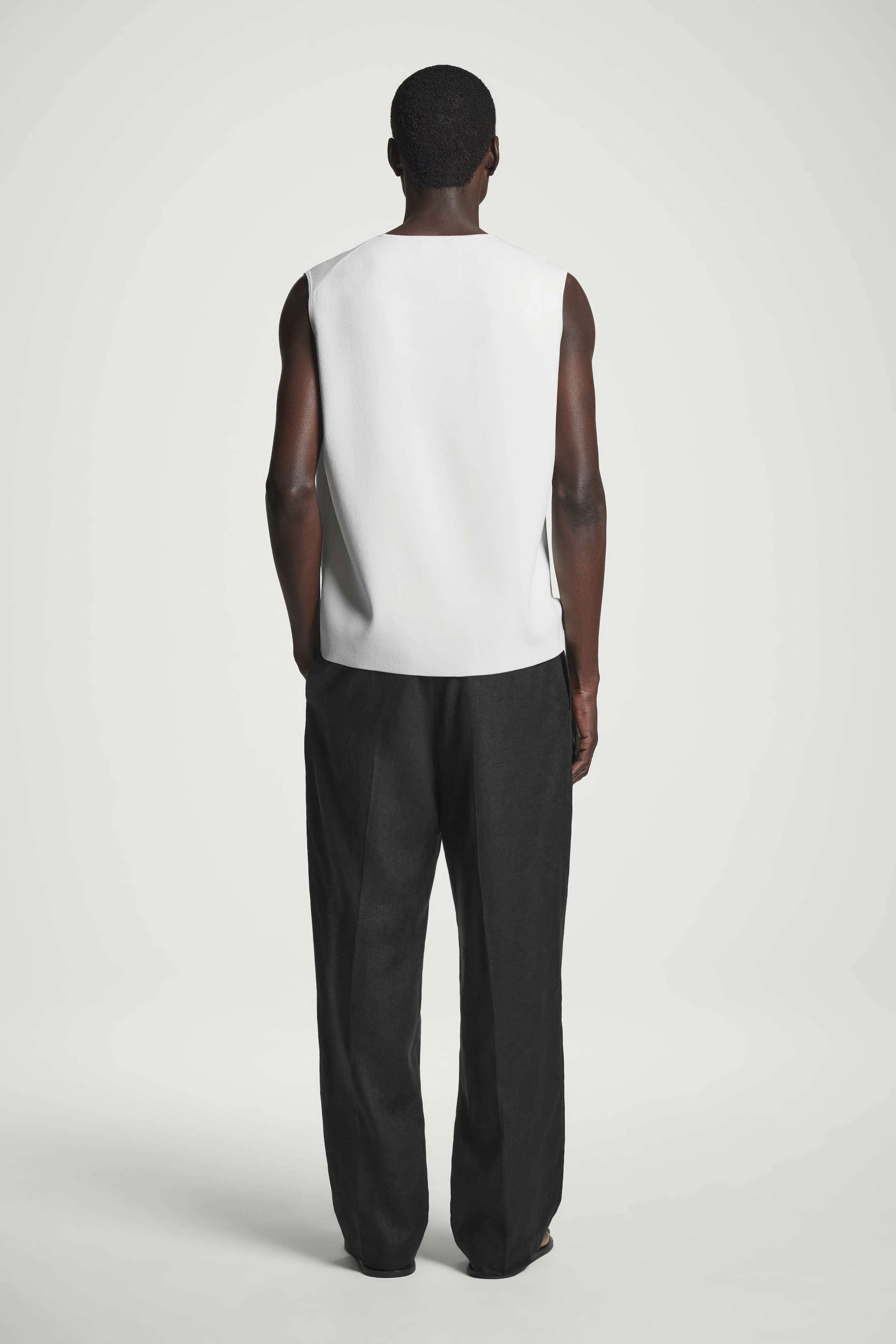Agrandir l'image: DÉBARDEUR SPORTSWEAR EN MAILLE - BLANC - HOMME | H&M CH 4
