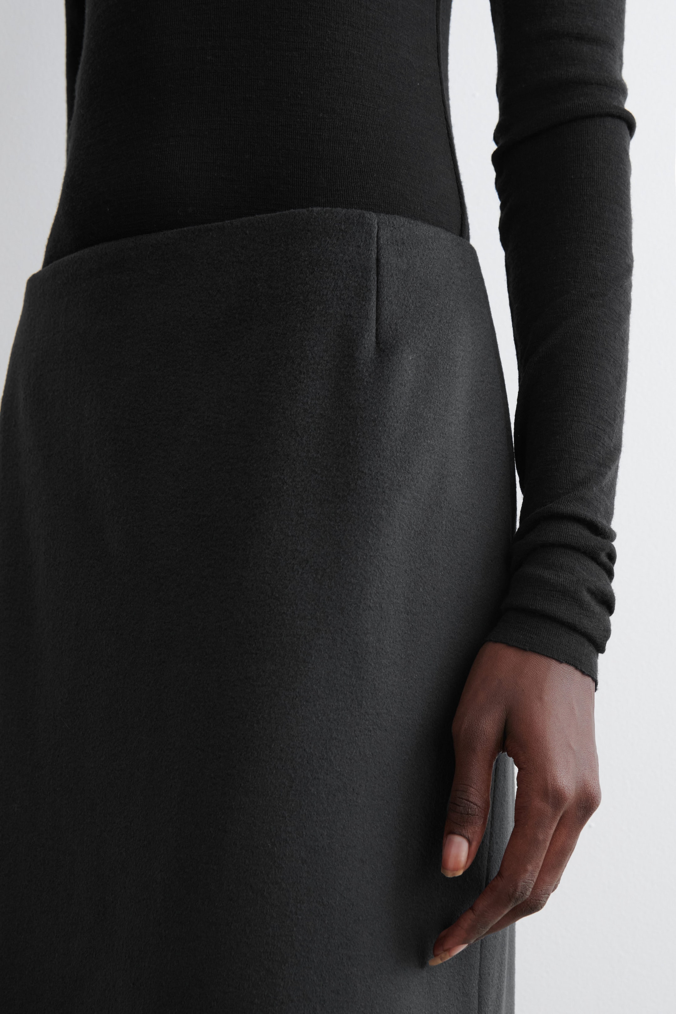 WOOL-ZIBELINE PENCIL SKIRT
