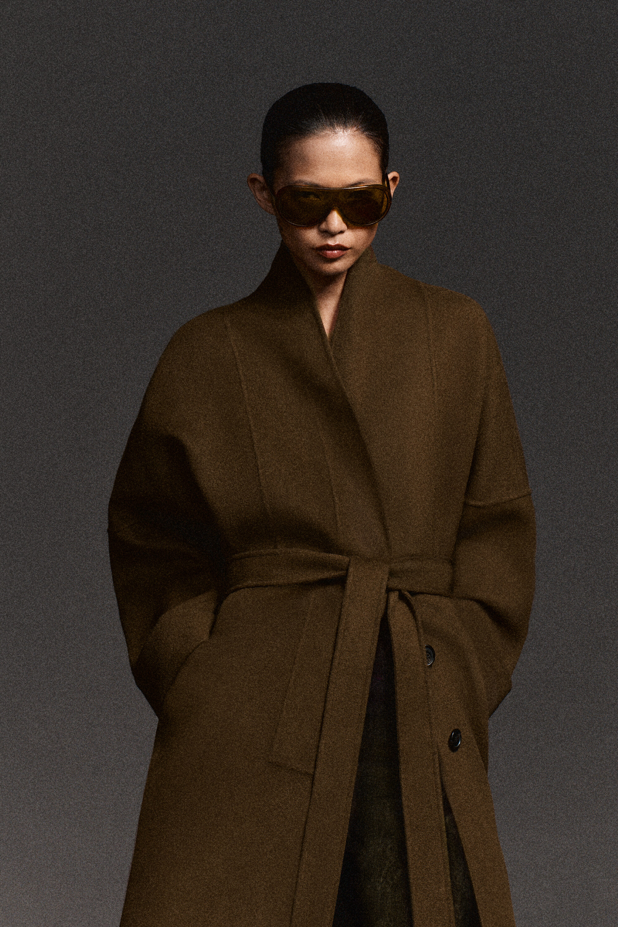 OVERSIZED DOUBLE-FACED WOOL SHAWL COAT - BROWN | COS DK
