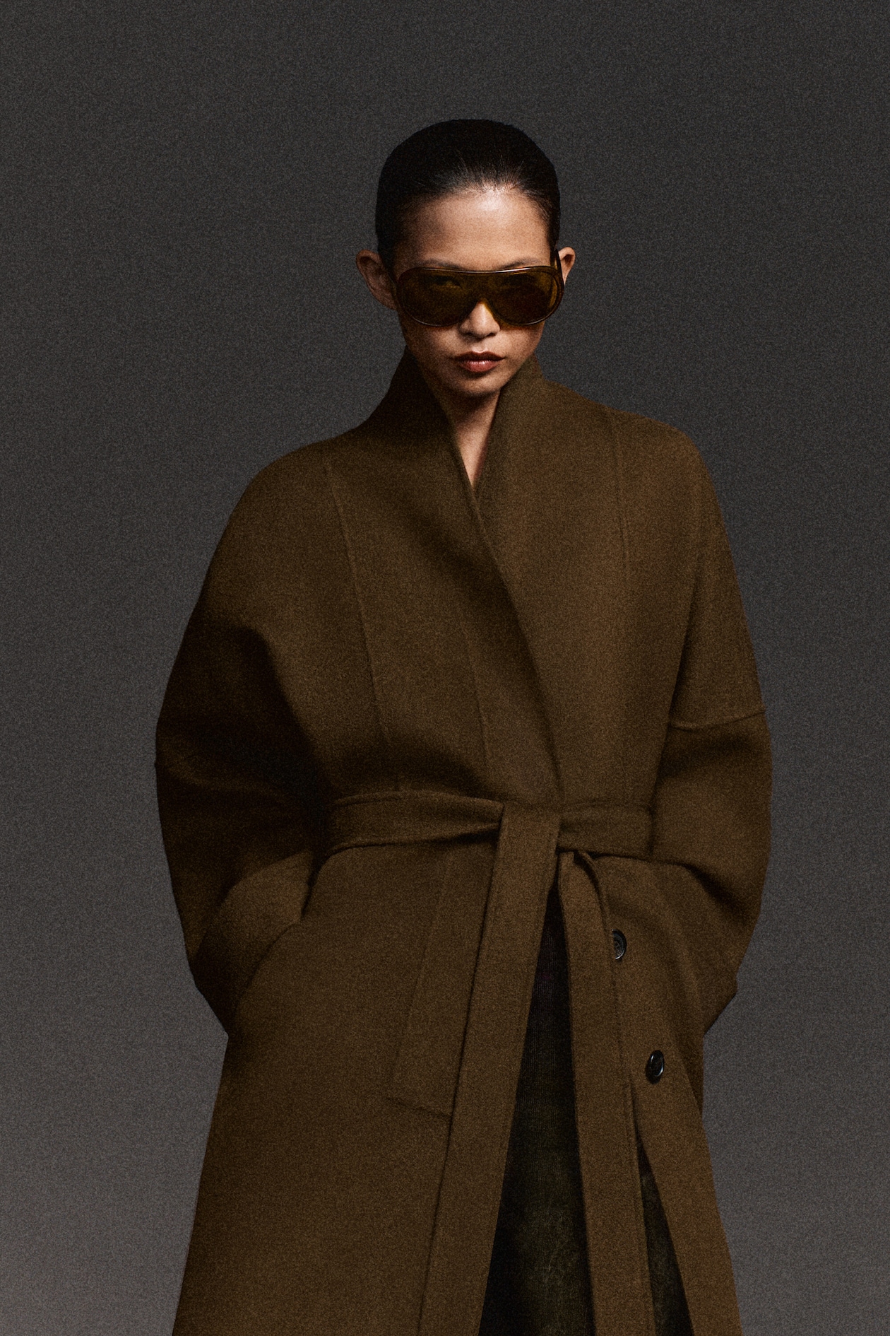 OVERSIZED DOUBLE-FACED WOOL SHAWL COAT — BROWN