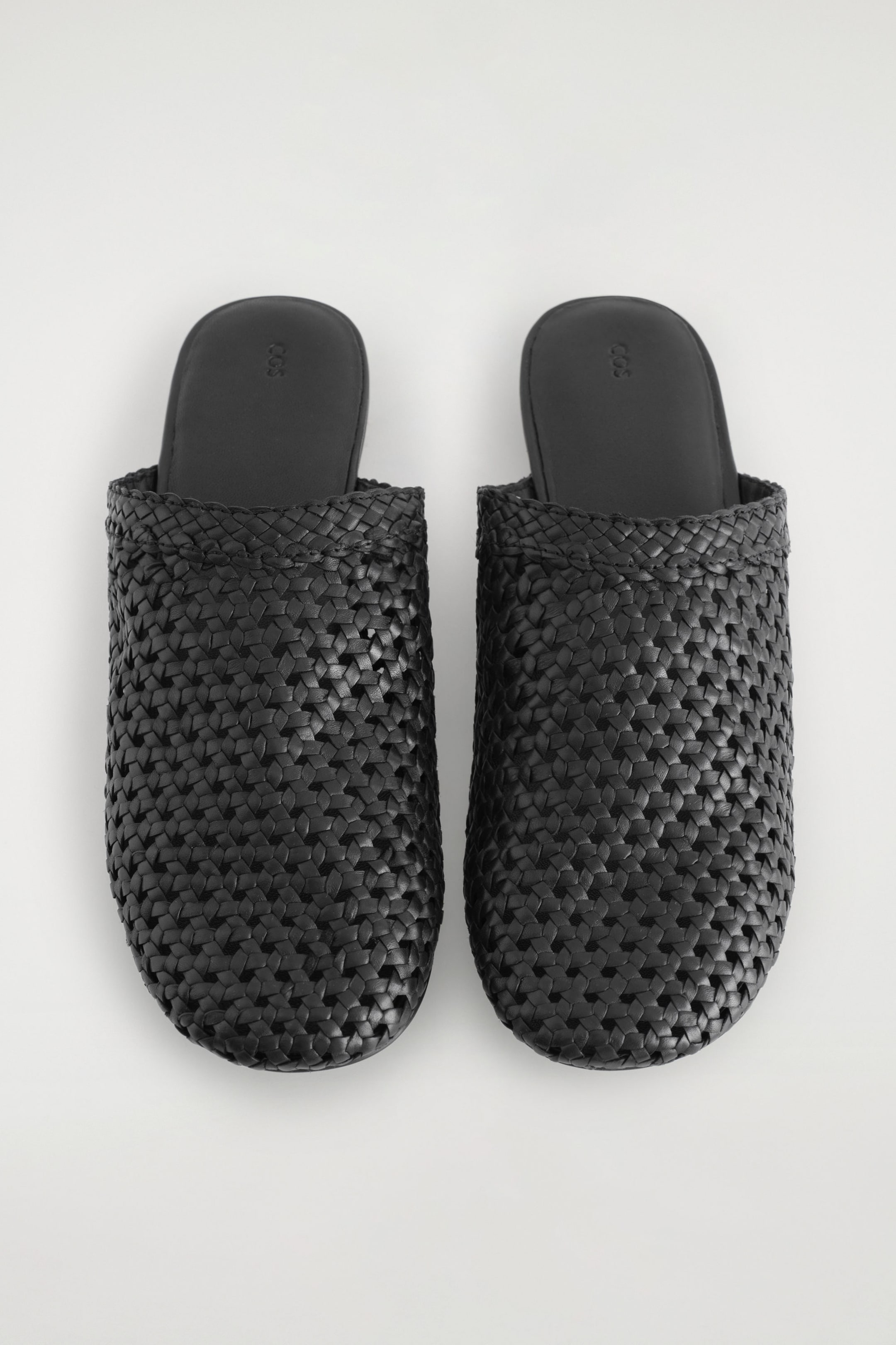 BRAIDED LEATHER MULES