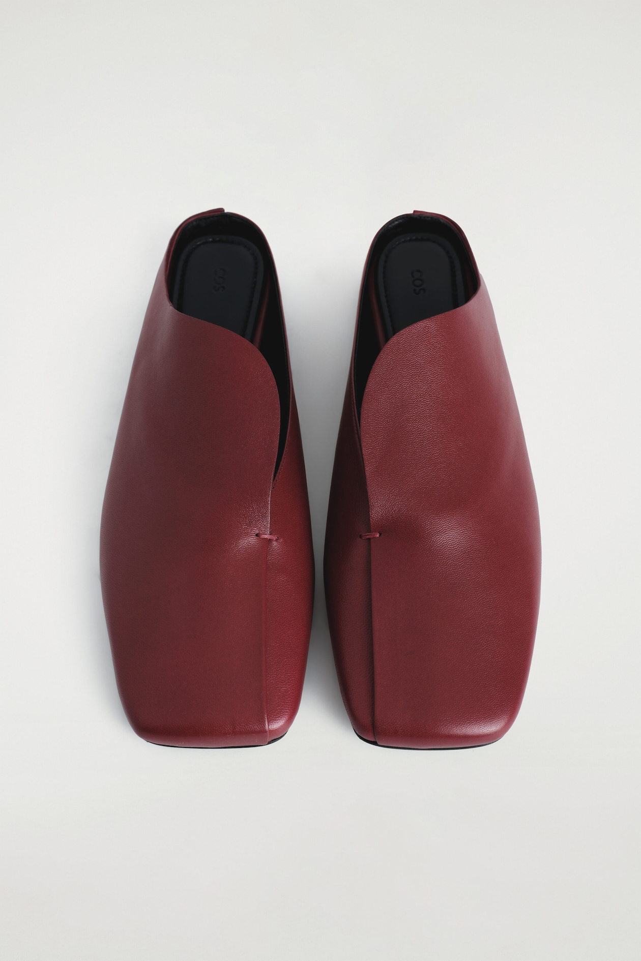 DRAPED LEATHER MULES — CRIMSON