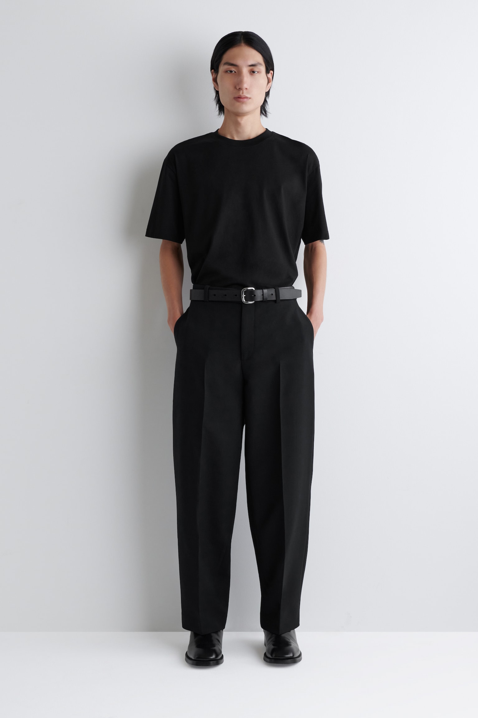 WOOL-BLEND STRAIGHT-LEG TROUSERS - BLACK