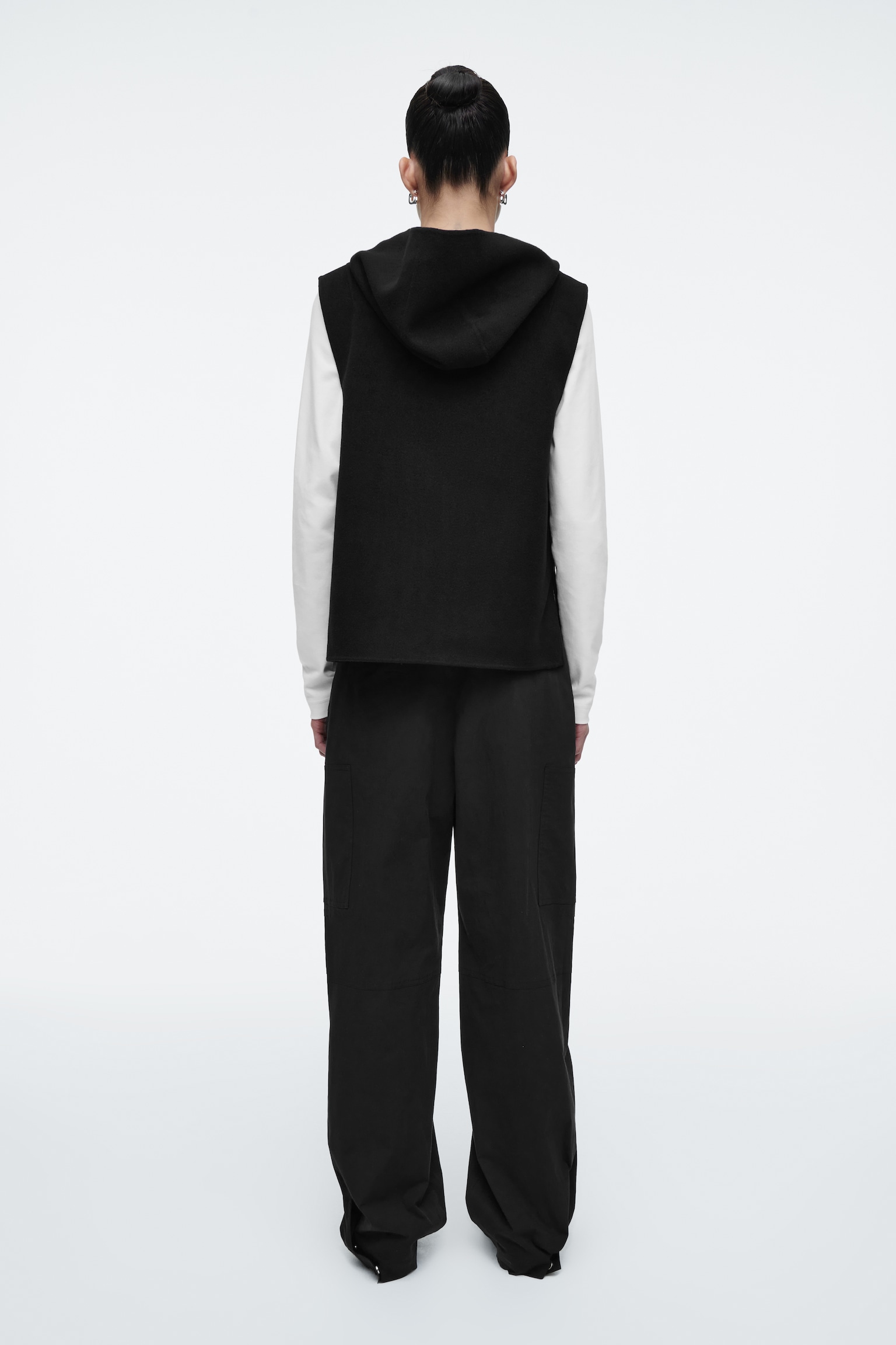 GILET IBRIDO CON CAPPUCCIO IN TESSUTO DOPPIATO - NERO - 7