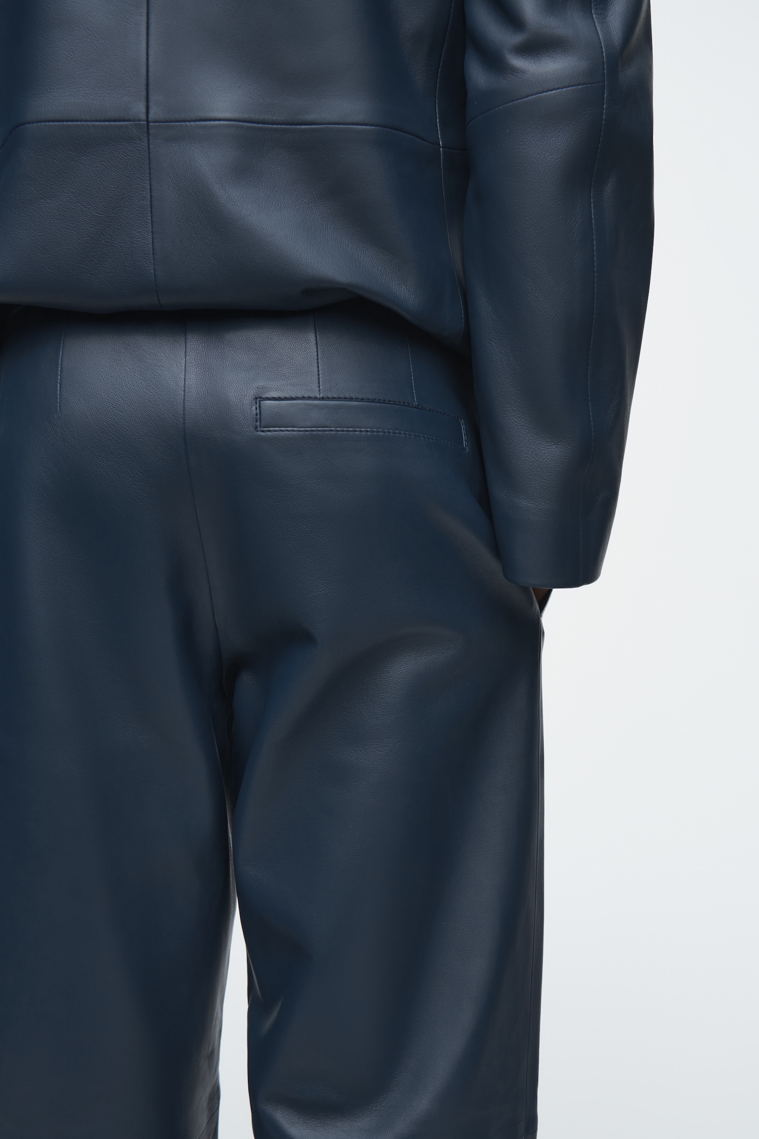 PANTALON DE JOGGING DROIT EN CUIR - BLEU MARINE - 3