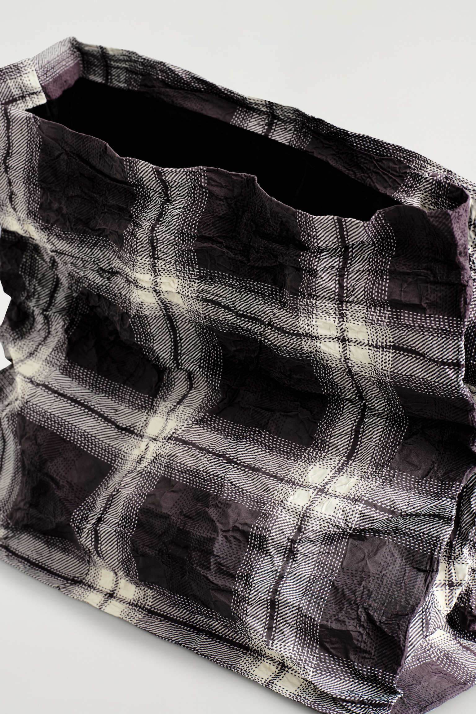 תיק קלאץ' מקומט מקופל ומוגדל - בורדו / משובץ - 3