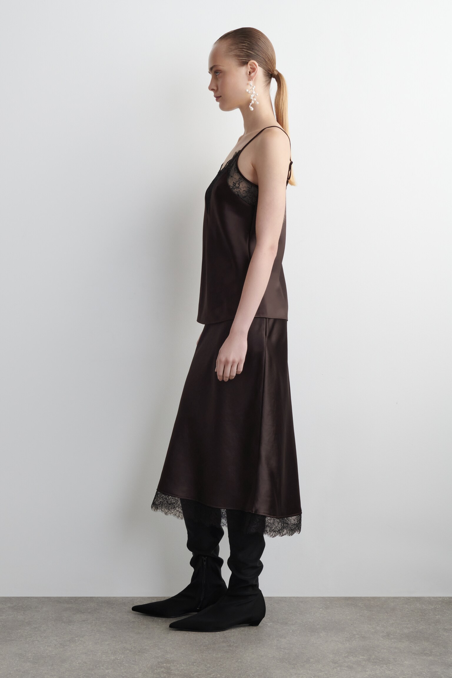 LACE-TRIMMED SATIN CAMI TOP - BROWN - 6