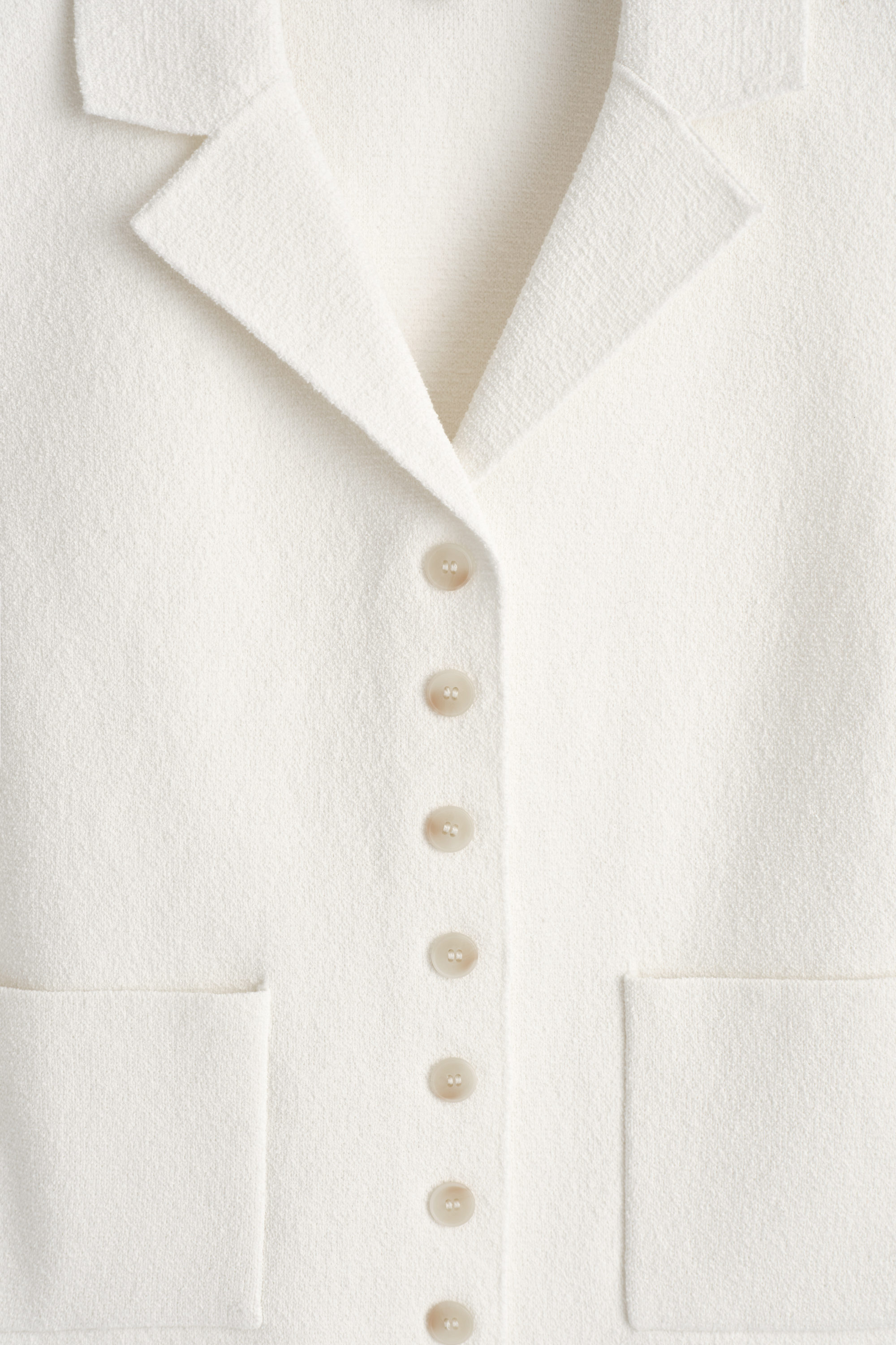BOUCLÉ-KNIT VEST - WHITE | COS US