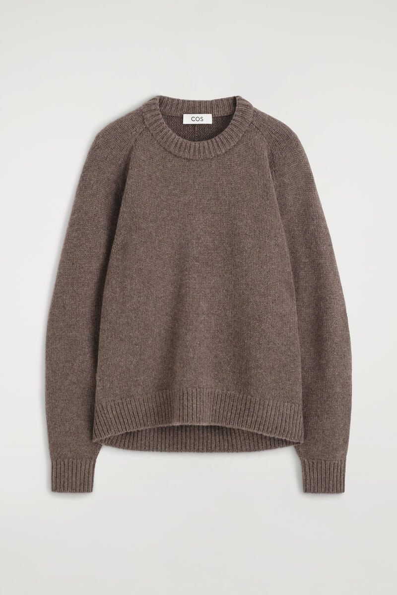 Rounded Cashmere Crew-Neck Sweater