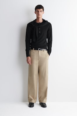SLIM MERINO WOOL HENLEY TOP — BLACK 2