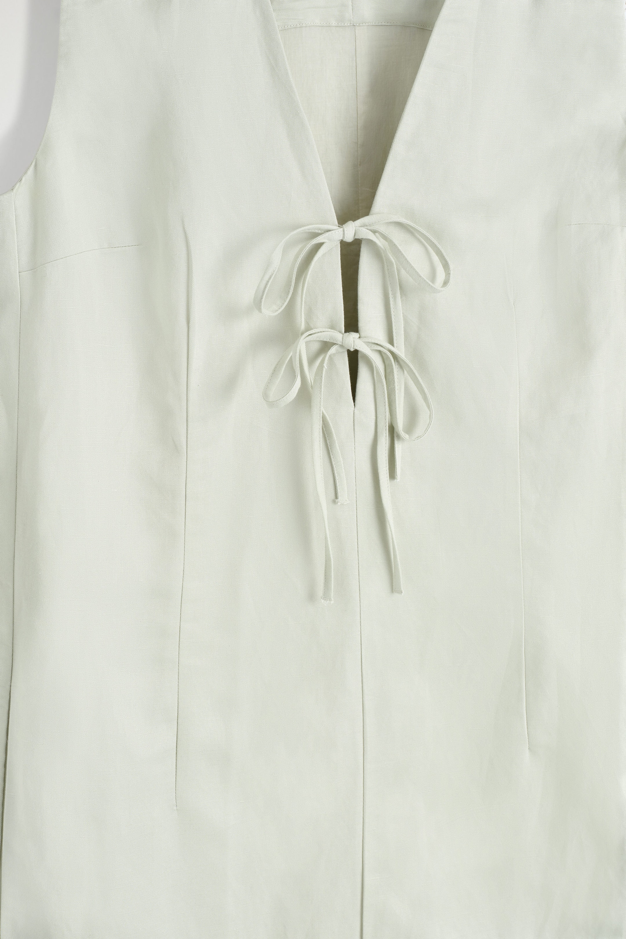 LINENBLEND TIEFRONT MIDI DRESS