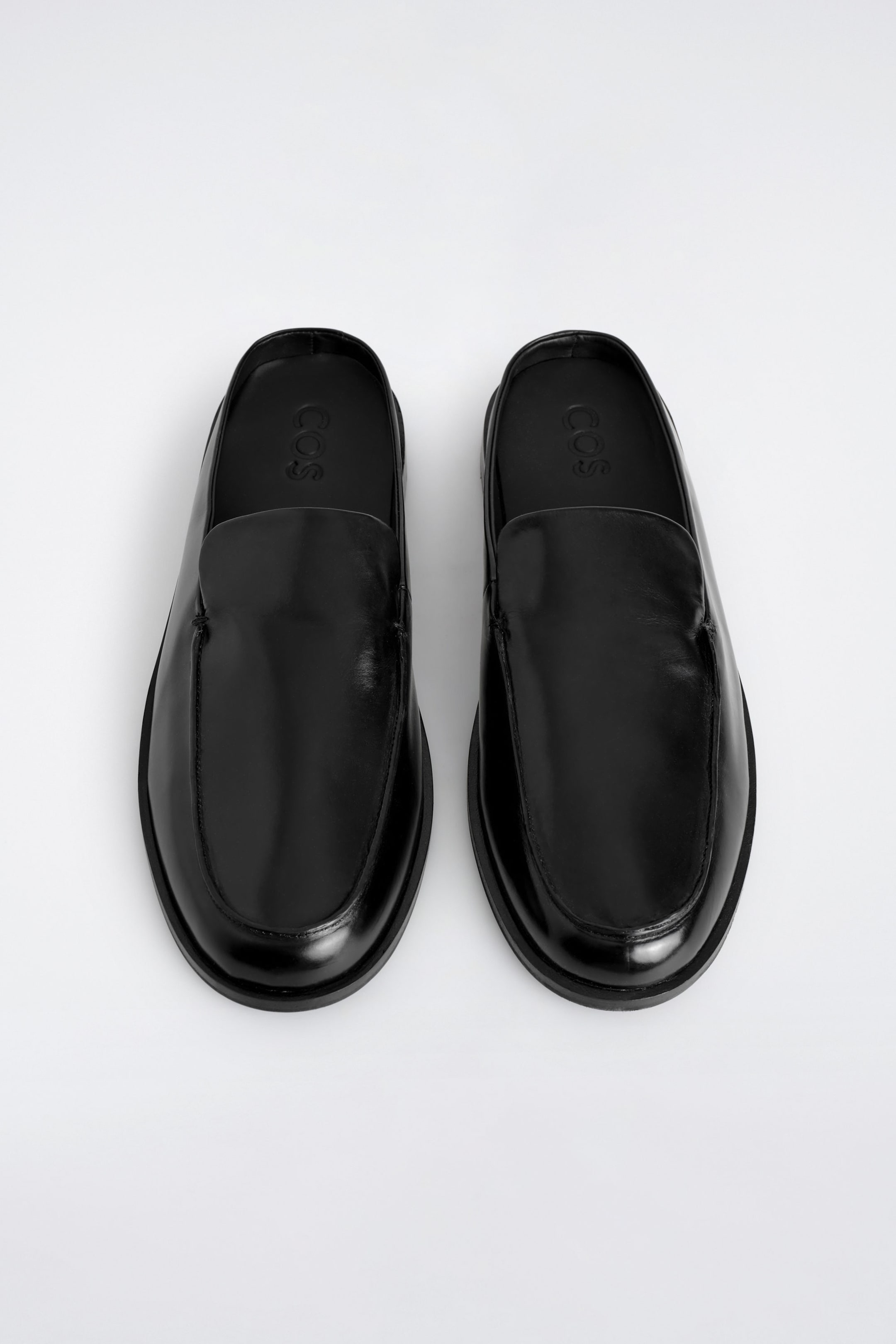 LEATHER MULE LOAFERS