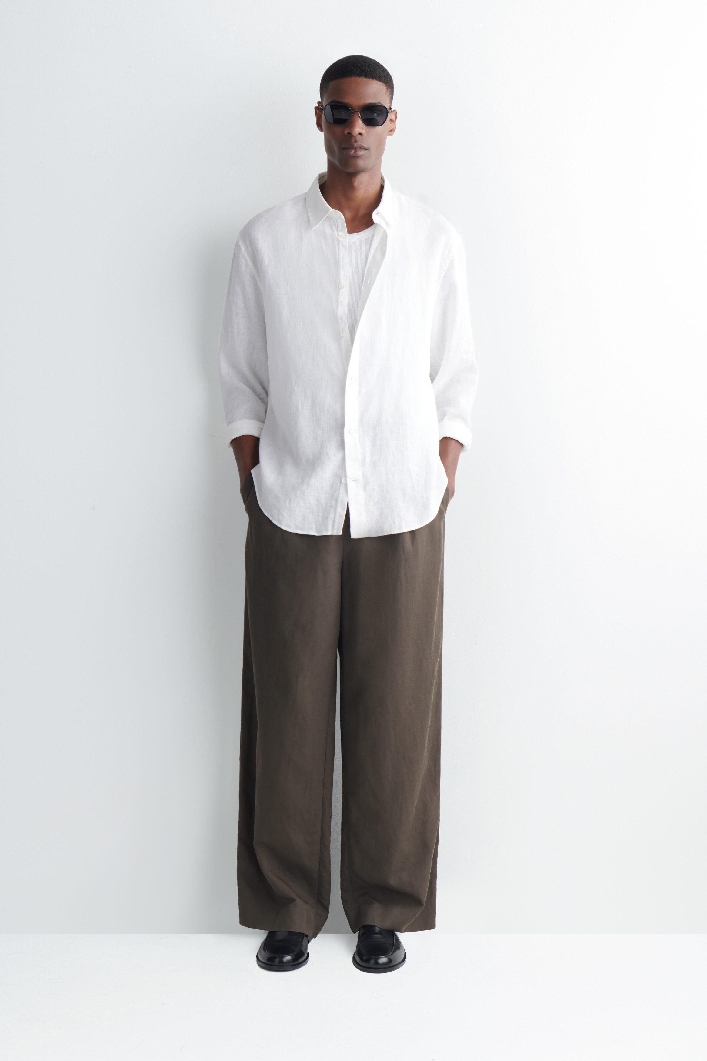 RELAXED LINEN SHIRT - thumbnail 4