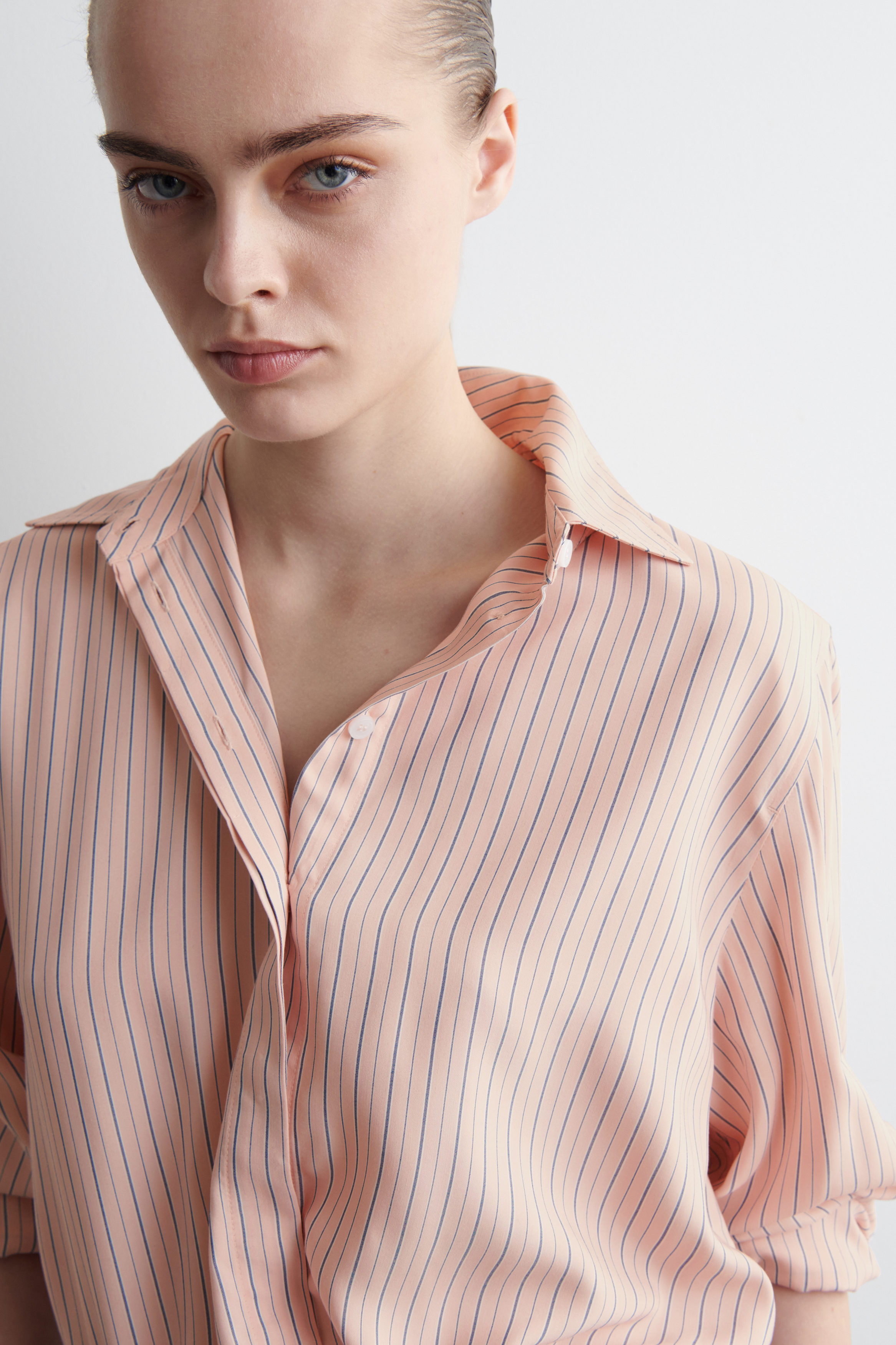 RELAXED STRIPED SHIRT - PINK / PINSTRIPED | COS