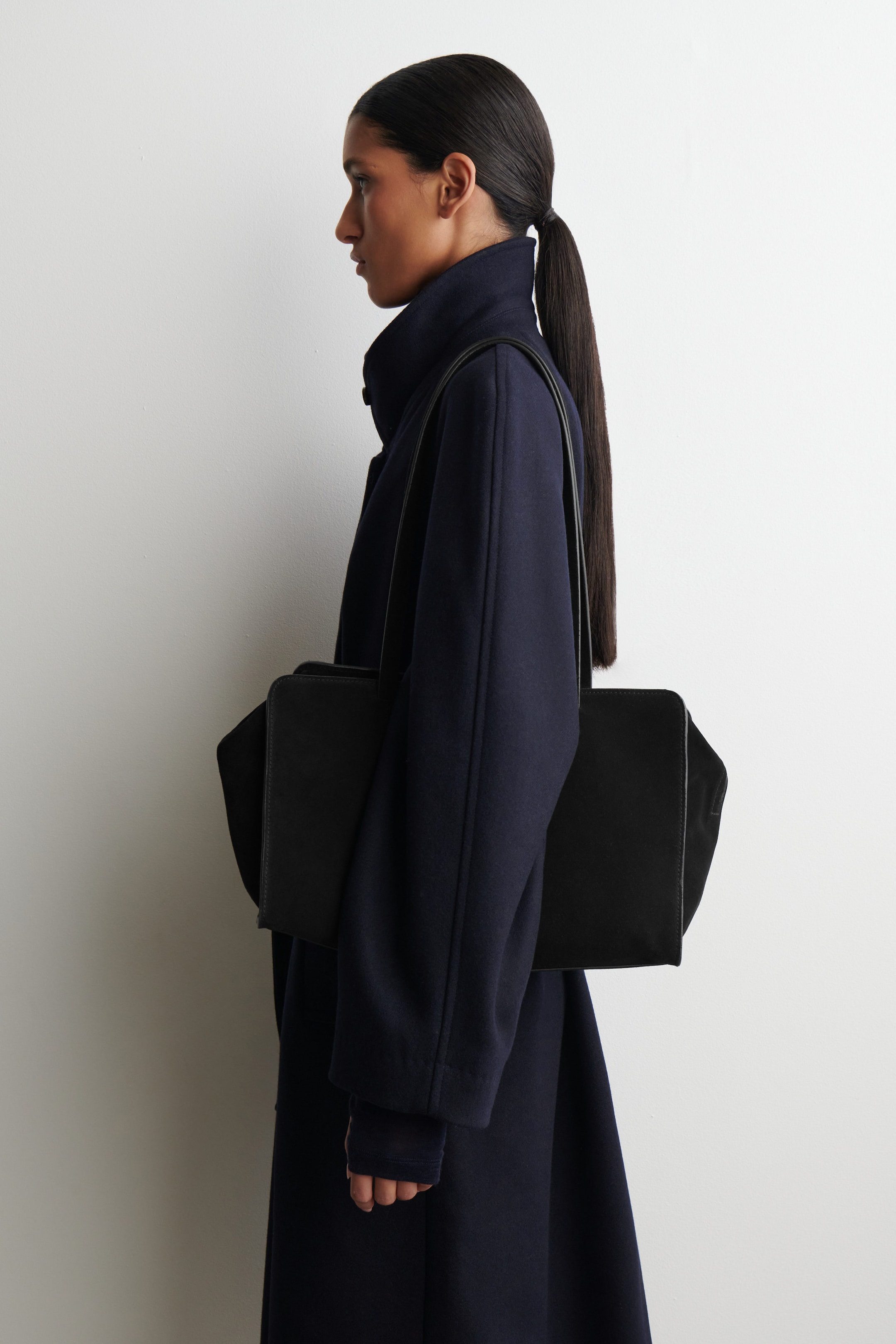 MARAIS BOWLING BAG - SUEDE