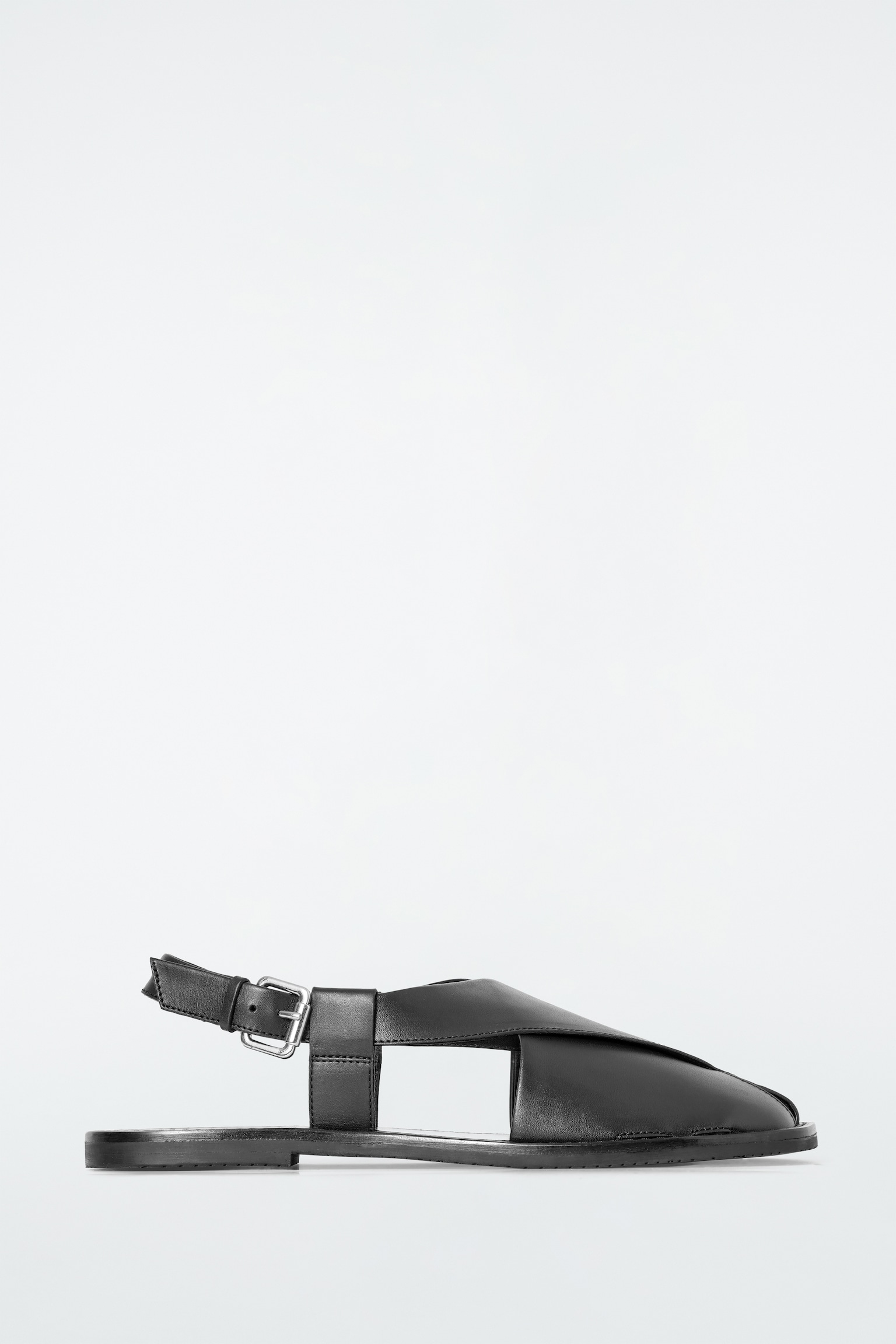 SANDALIAS DE PIEL CON PANELES CRUZADOS - NEGRO/GRIS - 2