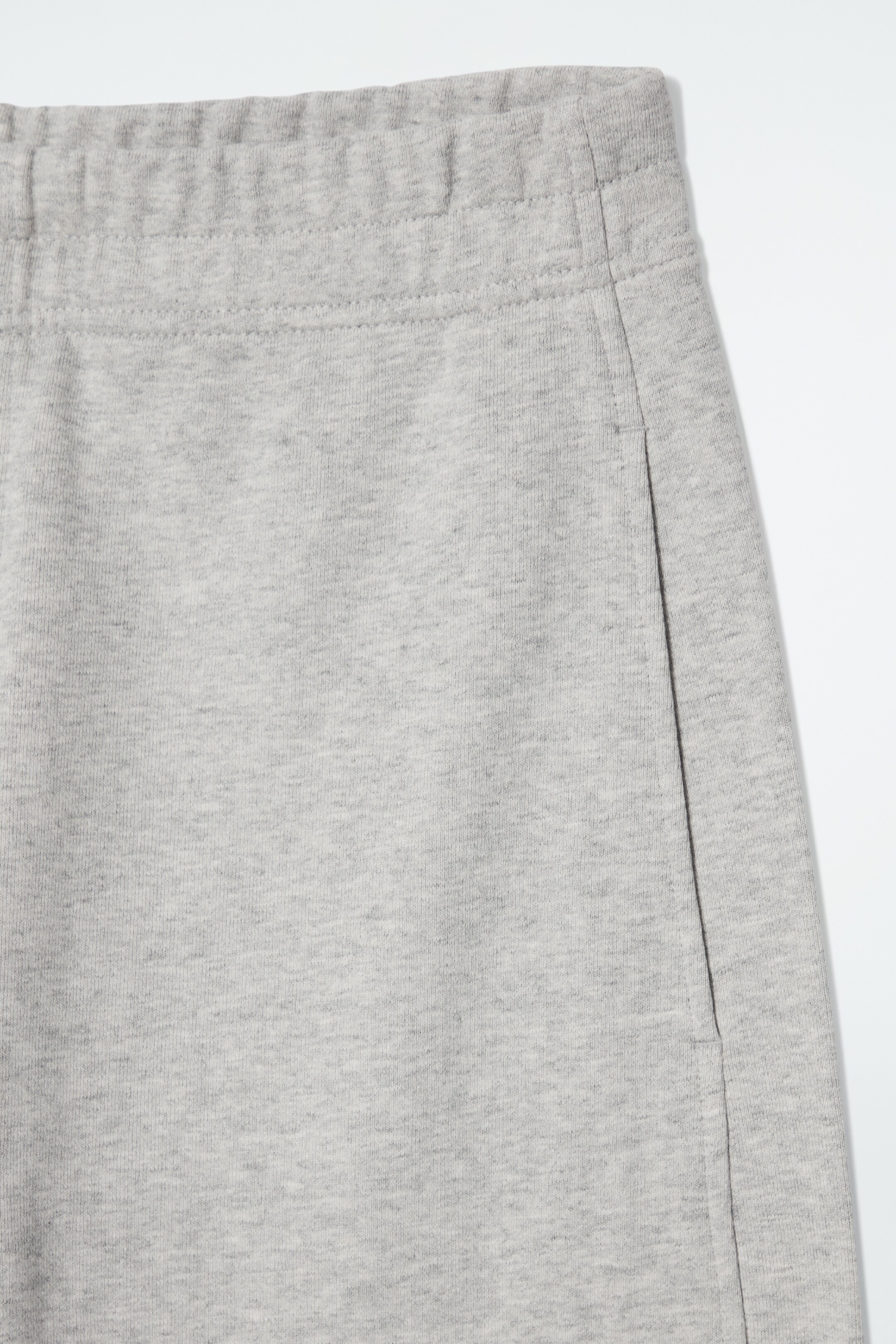 Grösseres Bild ansehen: JOGGINGHOSE MIT BARREL-BEIN - GRAU MELIERT - DAMEN | H&M CH 2
