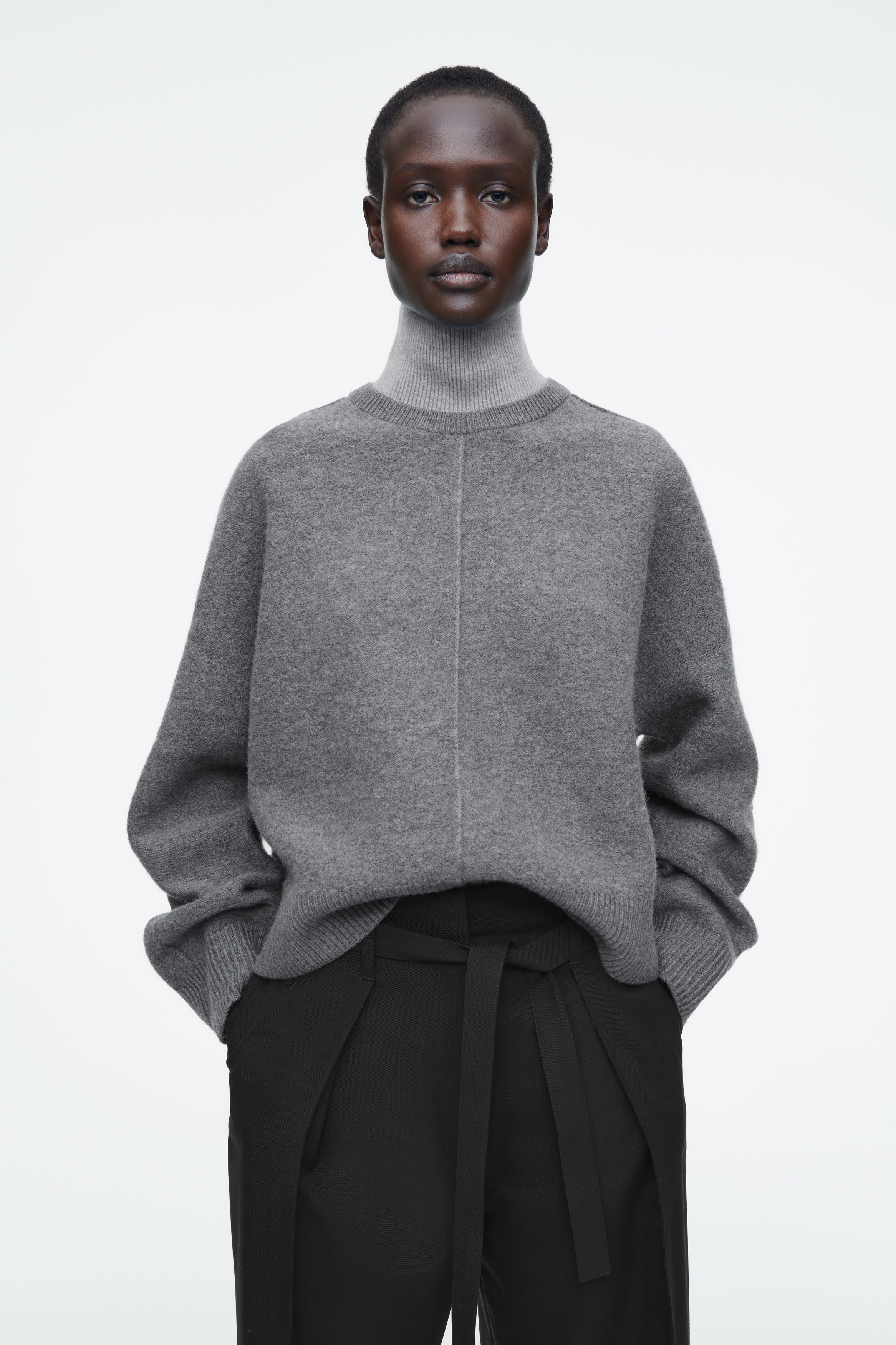 COLOMBO 売れ筋商品|||コロンボ ニット&セーター アウター レディース Sweaters Grey COLOMBO(コロンボ) - 海外通販のBUYMA