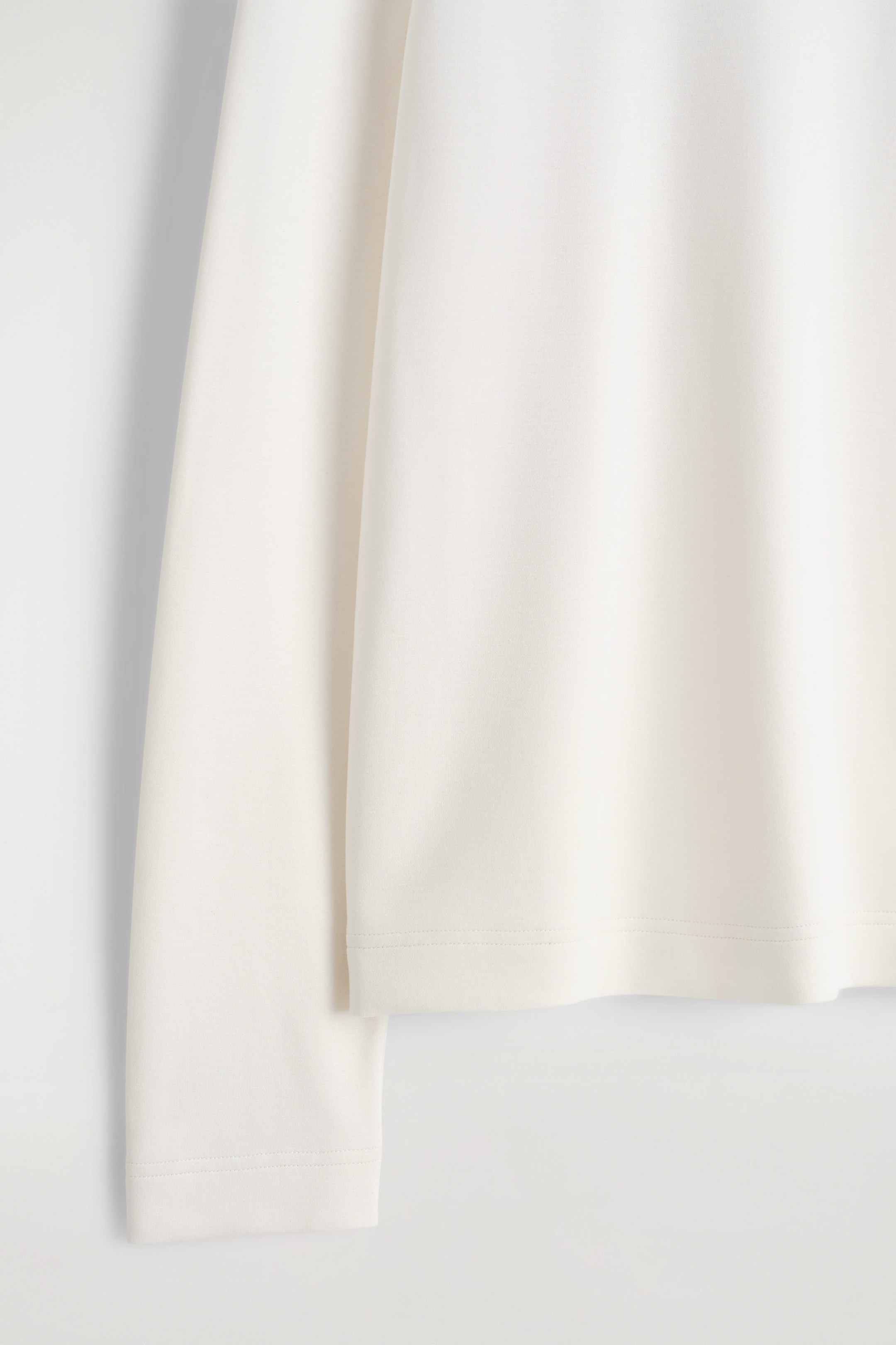 StillMedia/DescriptiveDetail