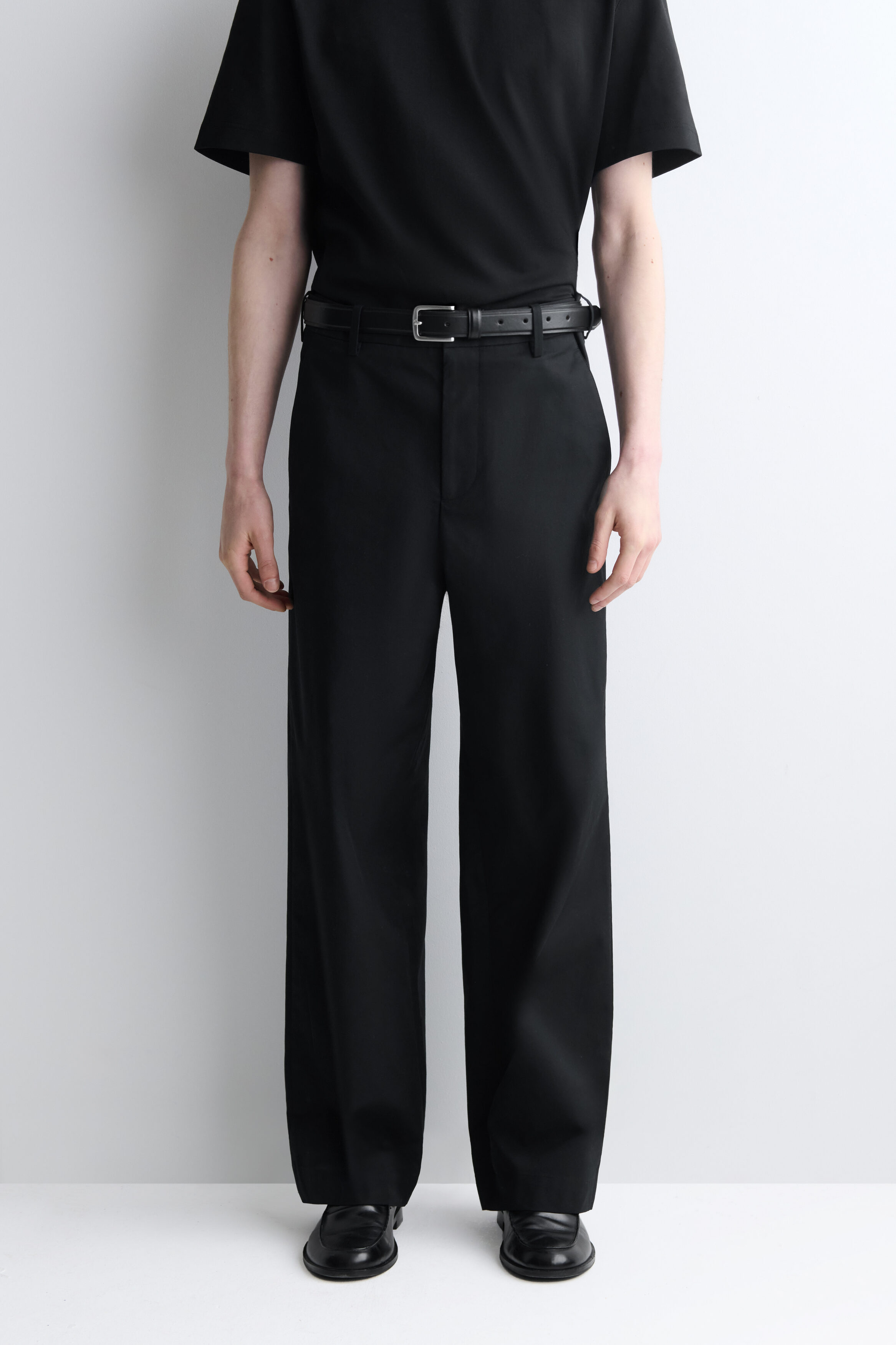 COTTON RELAXED-FIT WIDE-LEG CHINOS - BLACK | COS CH