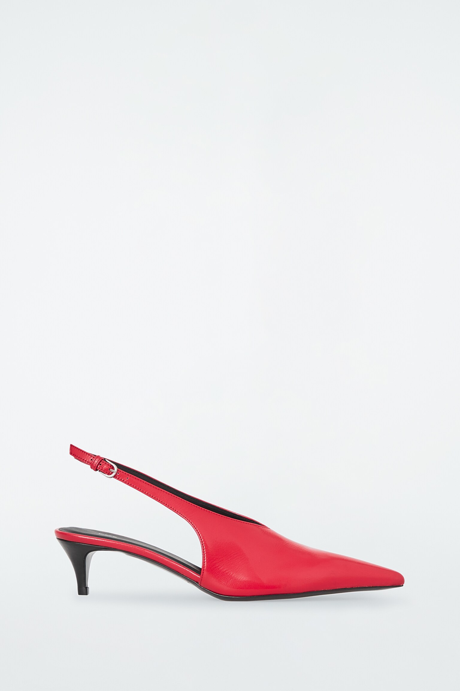 POINTED LEATHER SLINGBACK KITTEN HEELS - RED/SILVER