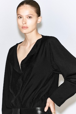 SCULPTED BOAT-NECK BLOUSE — BLACK 6