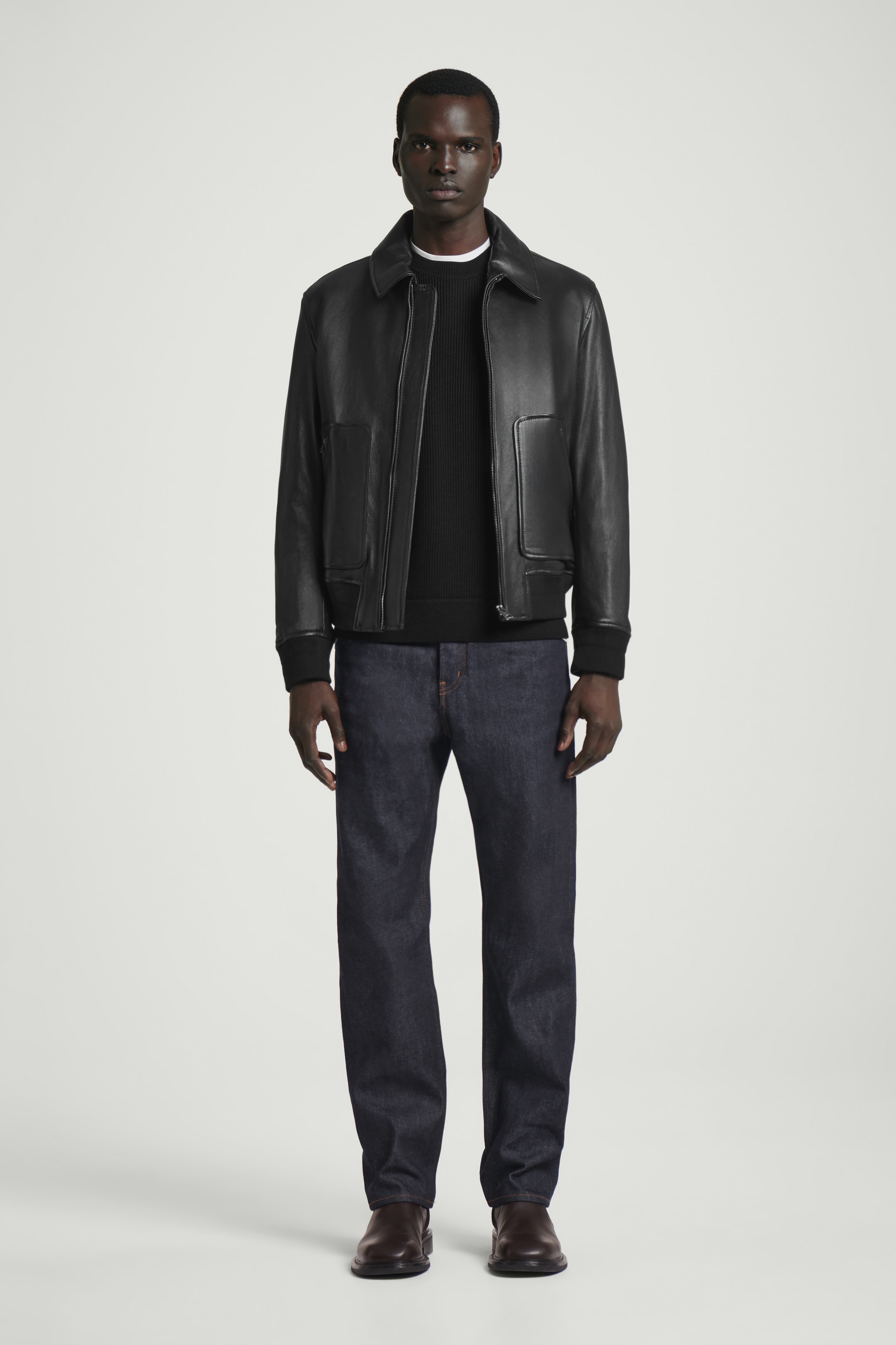 Visualizza immagine più grande: MAGLIONE IN LANA MERINO A COSTE - NERO - UOMO | H&M IT 3