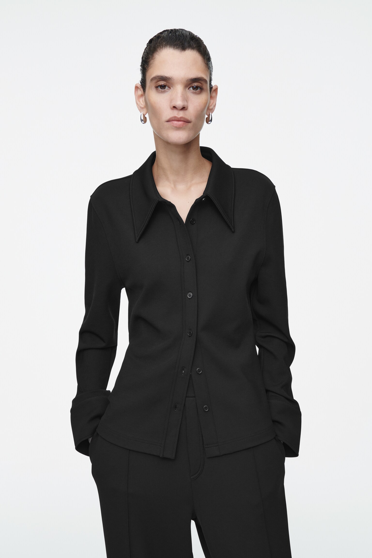 SLIM EXAGGERATED-COLLAR JERSEY SHIRT - BLACK