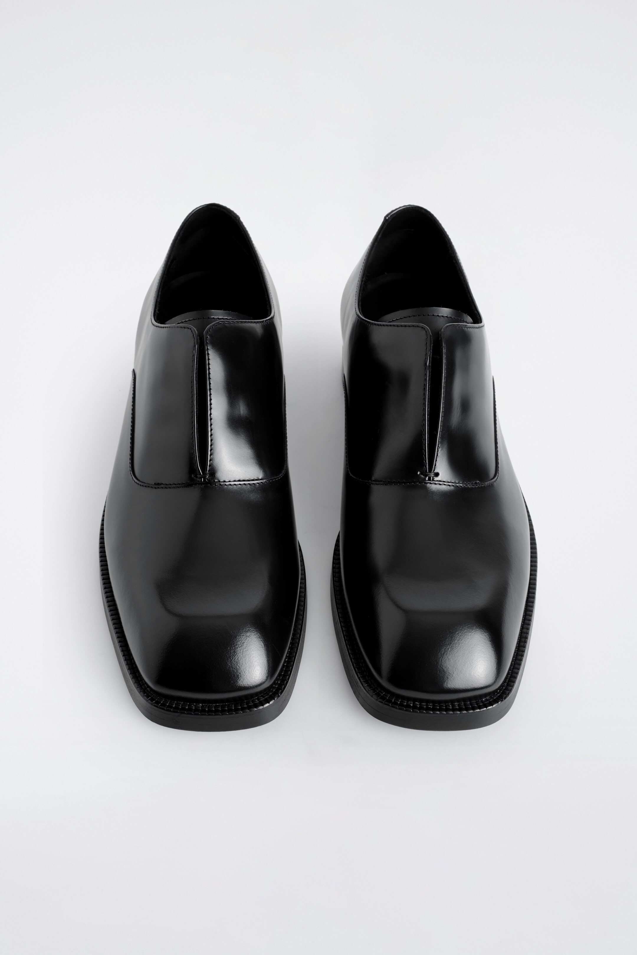 Nagyobb kép megtekintése: SQUARE-TOE LEATHER OXFORD SHOES - FEKETE - FÉRFI | H&M HU 3