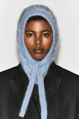 BRUSHED-CASHMERE HOOD — POWDER BLUE 1