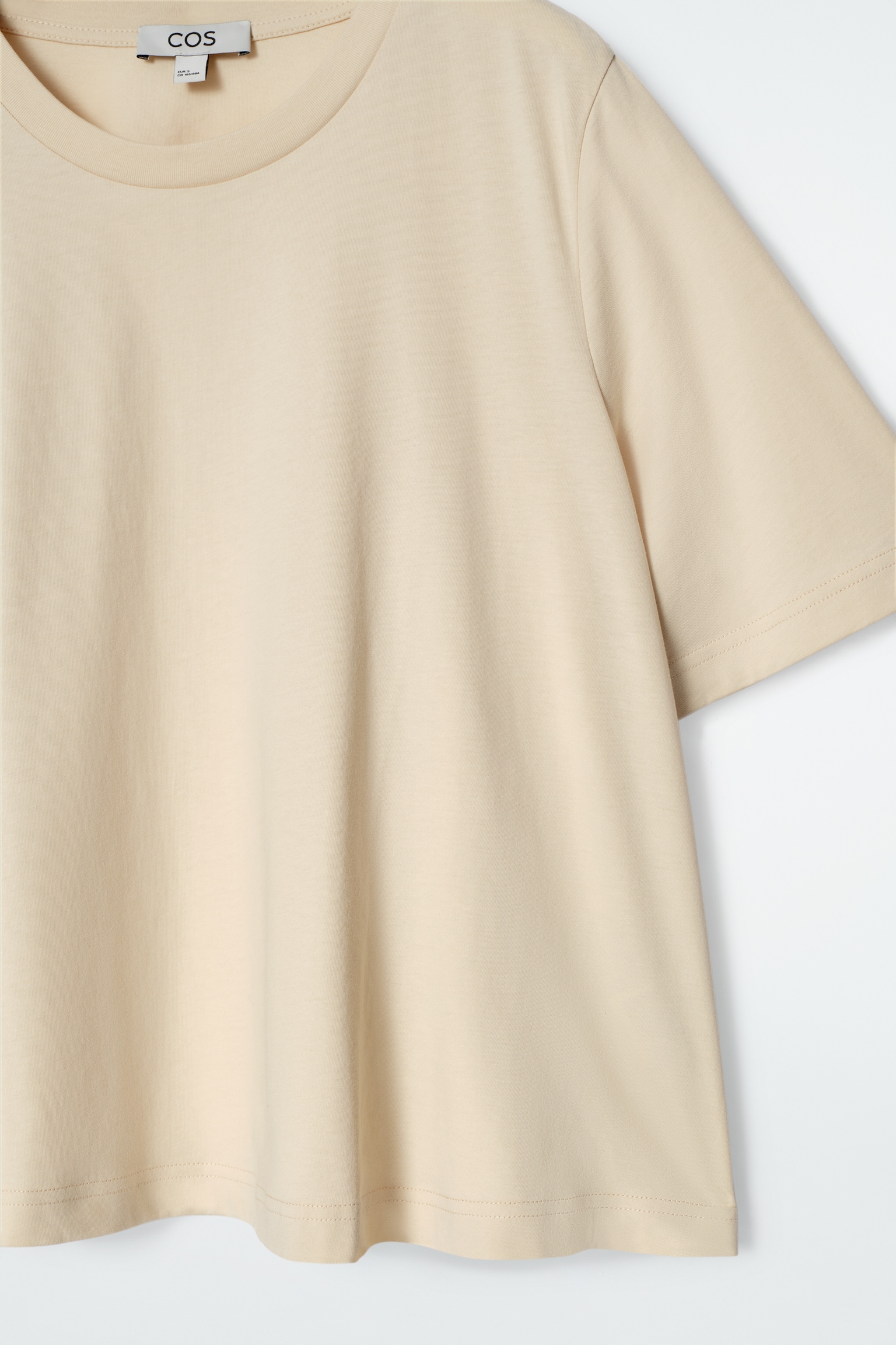 CAMISETA DE TRAPECIO RELAXED FIT - AMARILLO MANTEQUILLA - 5