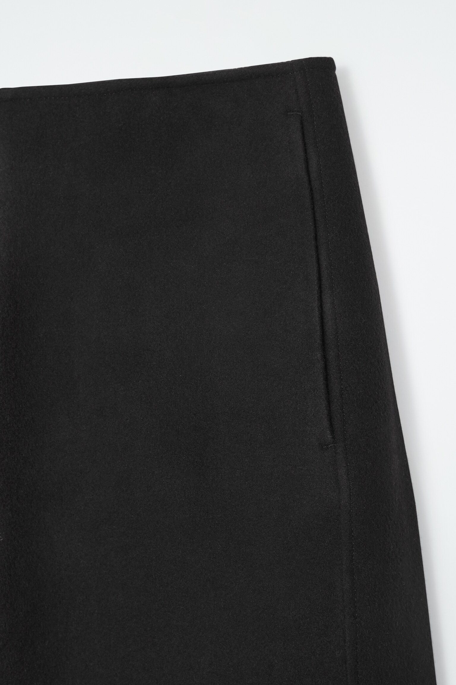 DOUBLE-FACED WOOL BARREL-LEG TROUSERS - BLACK - 2
