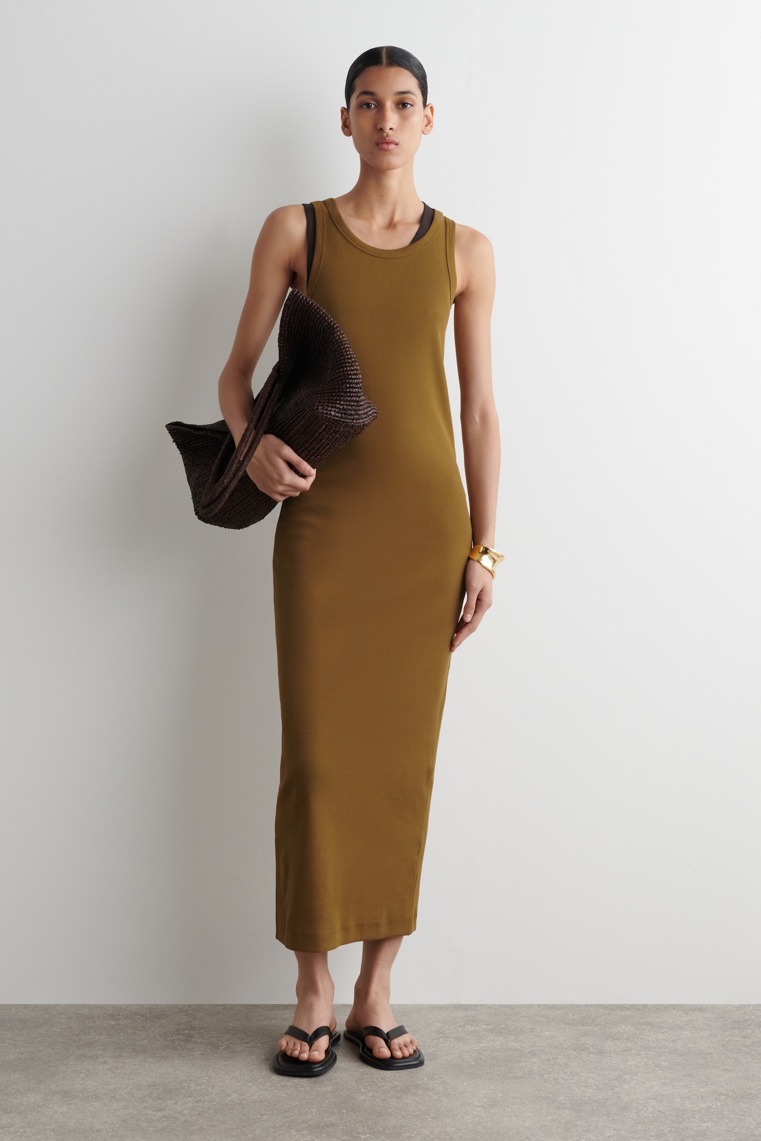 ROBE MOULANTE CÔTELÉE - OCRE/ORANGE/NOIR/BLEU MARINE / BLANC / RAYURES