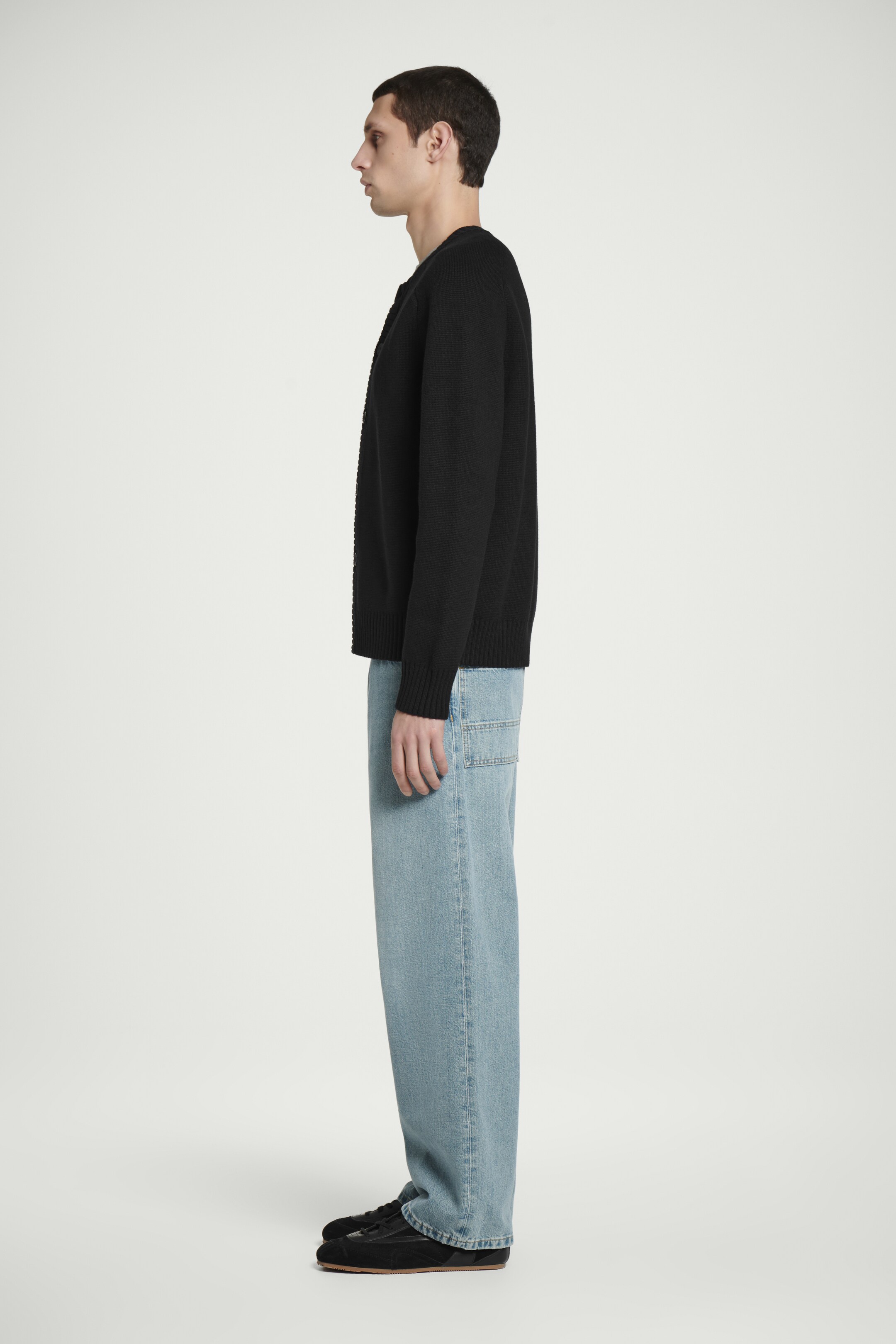 View larger image: WOOL-BLEND CREW-NECK CARDIGAN - BLACK - Men | H&M GB 3