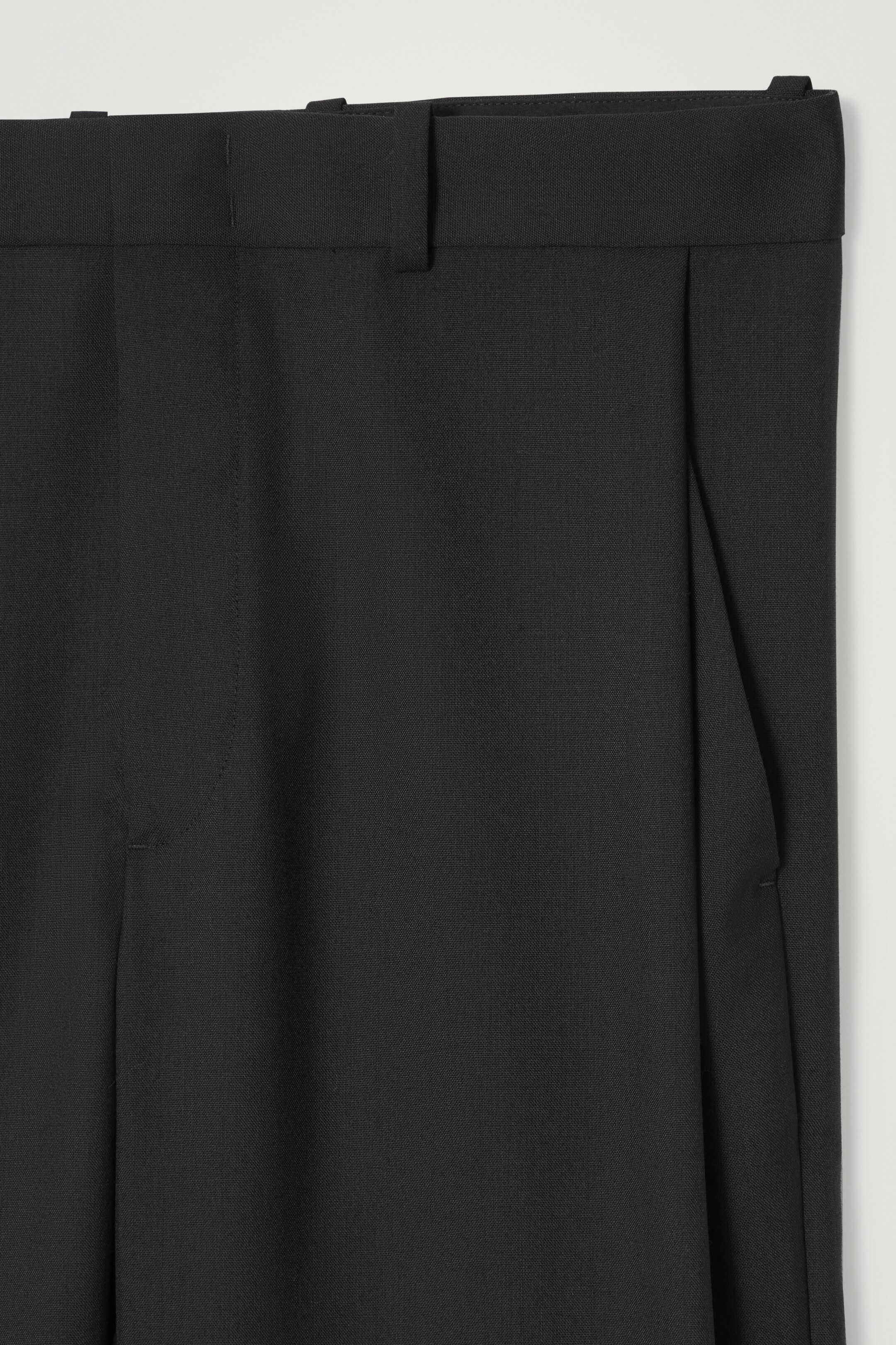 Agrandir l'image: PANTALON COSTUME LAINE NATTÉE - LARGE - NOIR - HOMME | H&M CH 2