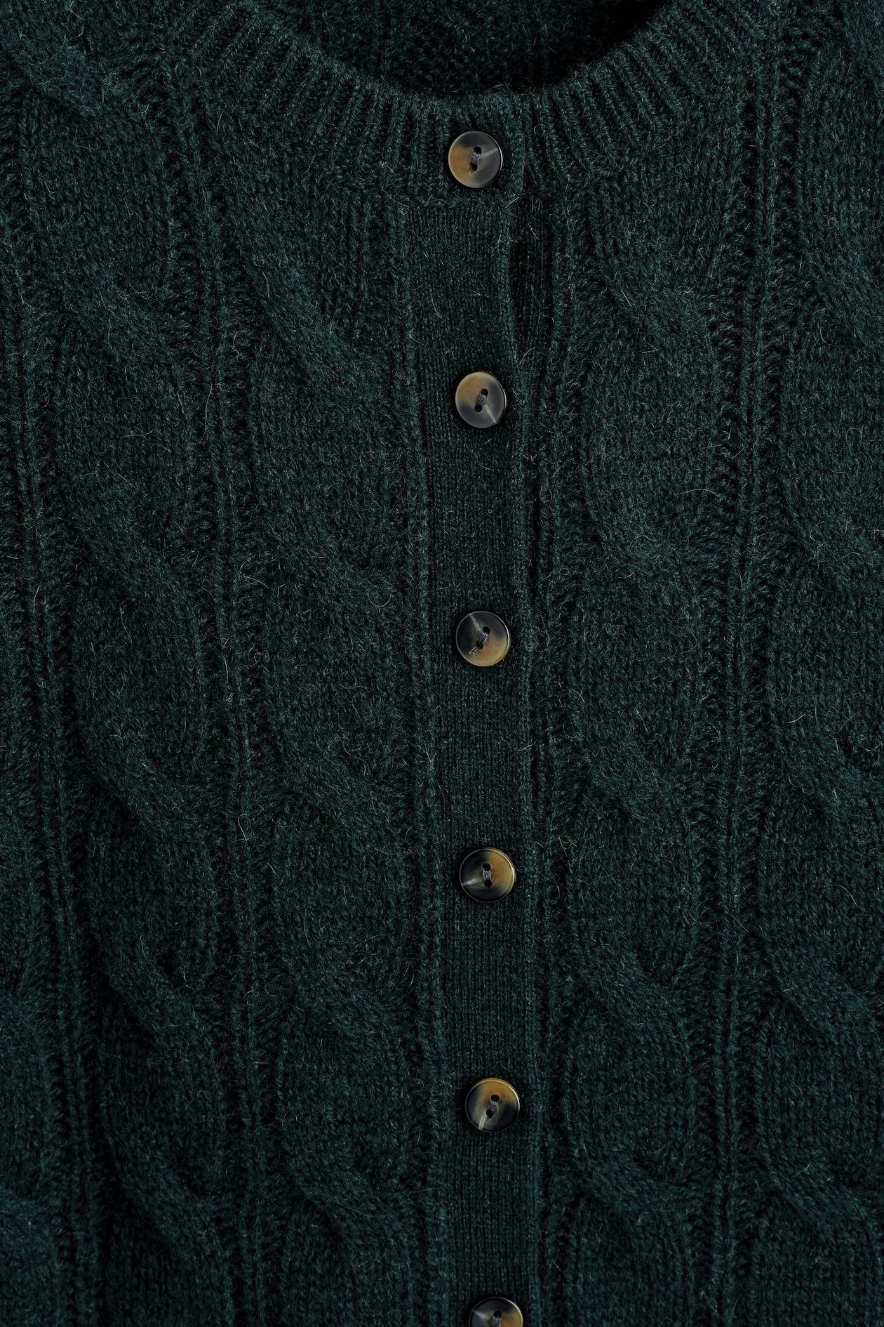 CABLE-KNIT PURE CASHMERE CARDIGAN — DARK GREEN