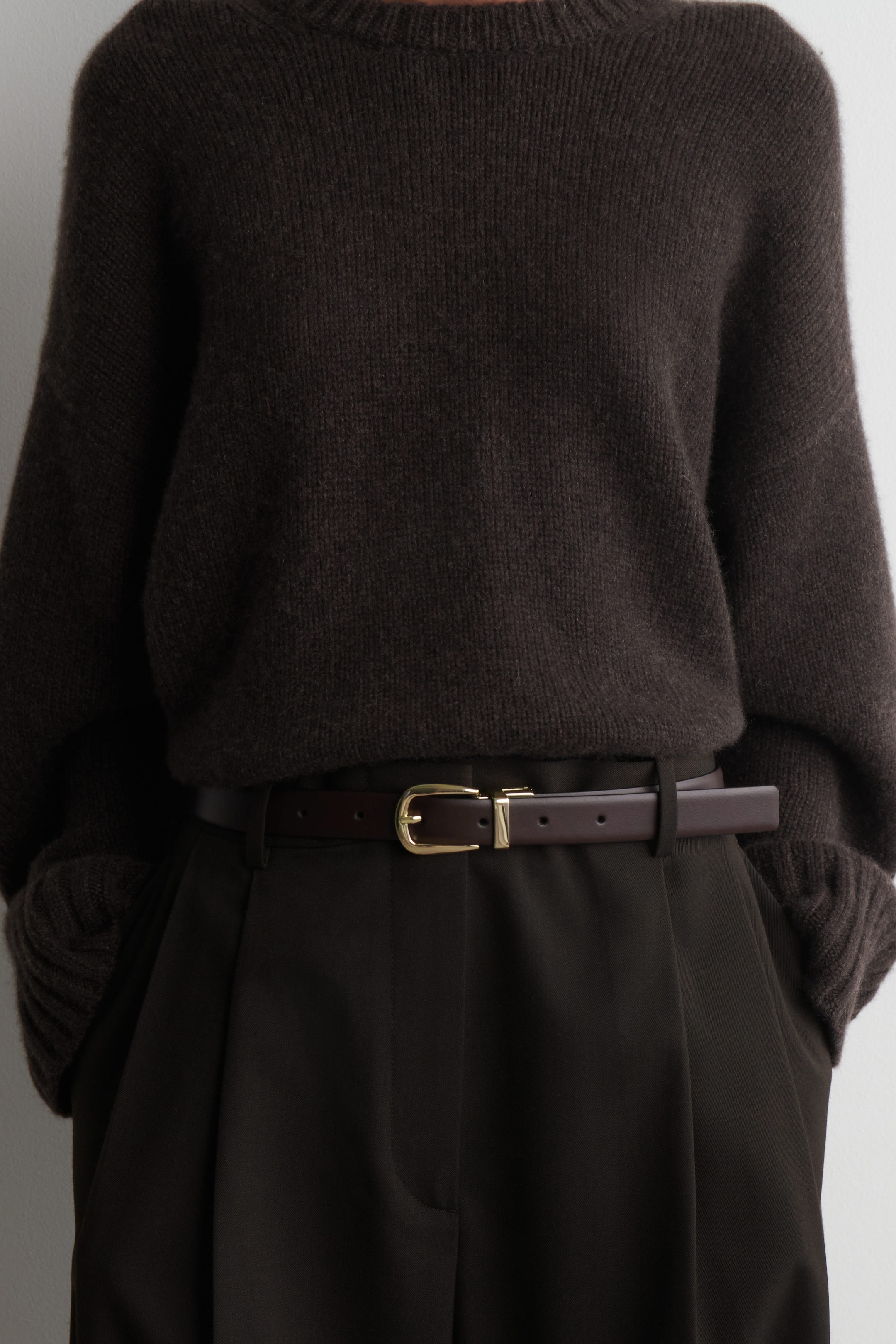 VÄNDBART LÄDERBÄLTE